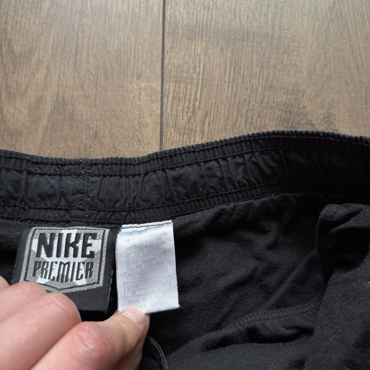 Nike × Vintage Nike Vintage Premier League Rare 90s Tag Soccer Shorts Stars Size US 36 / EU 52 - 9 Thumbnail