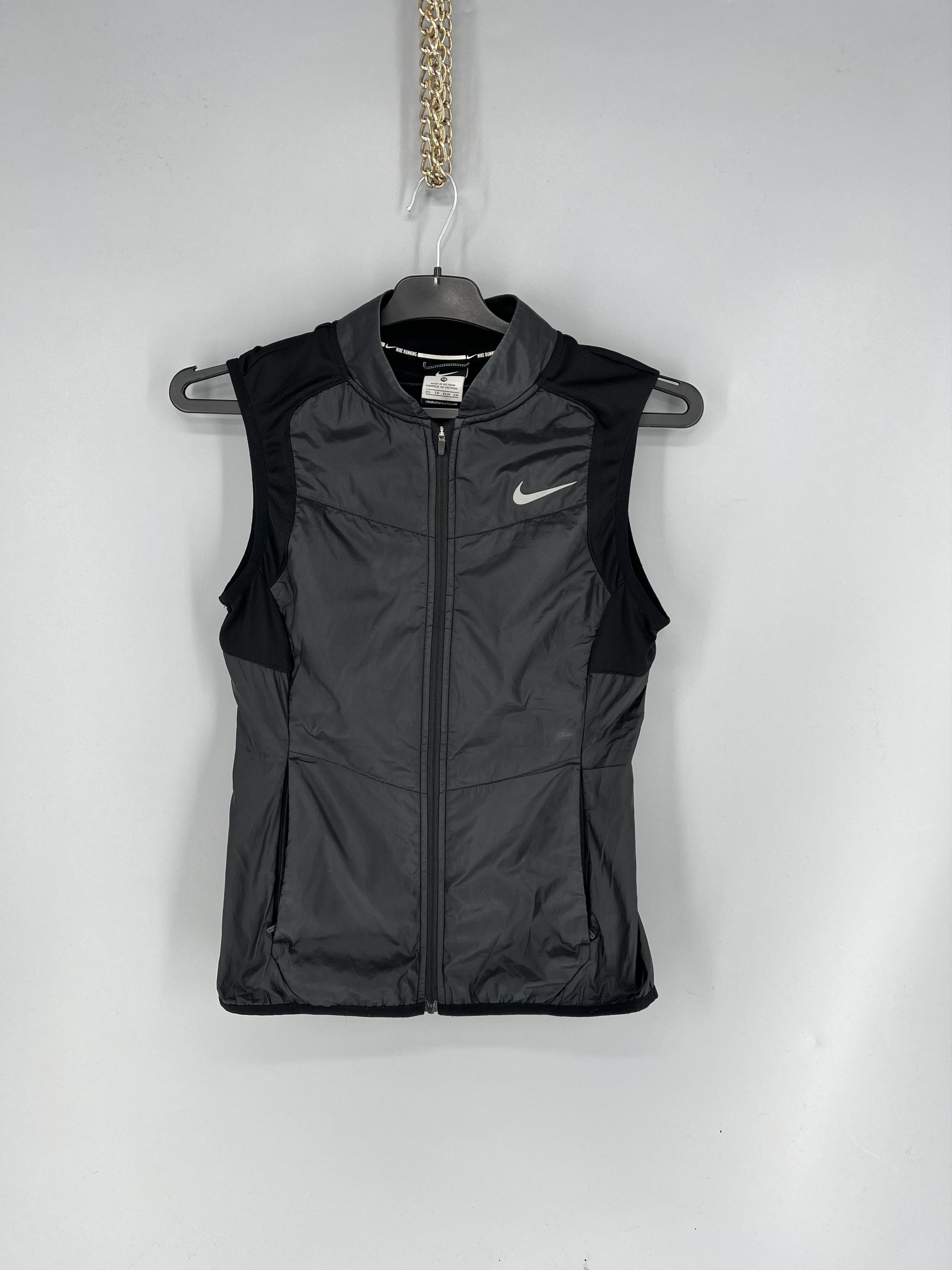 Nike Nike Vintage Y2K Running Outdoor Light Swoosh Vest Size XS / US 0-2 / IT 36-38 - 1 Thumbnail