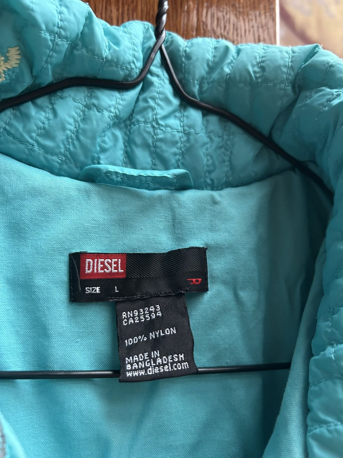 Designer × Vintage Y2k Diesel Floral Embroidery High Neck Cropped Padded Jacket Size L / US 10 / IT 46 - 8 Thumbnail