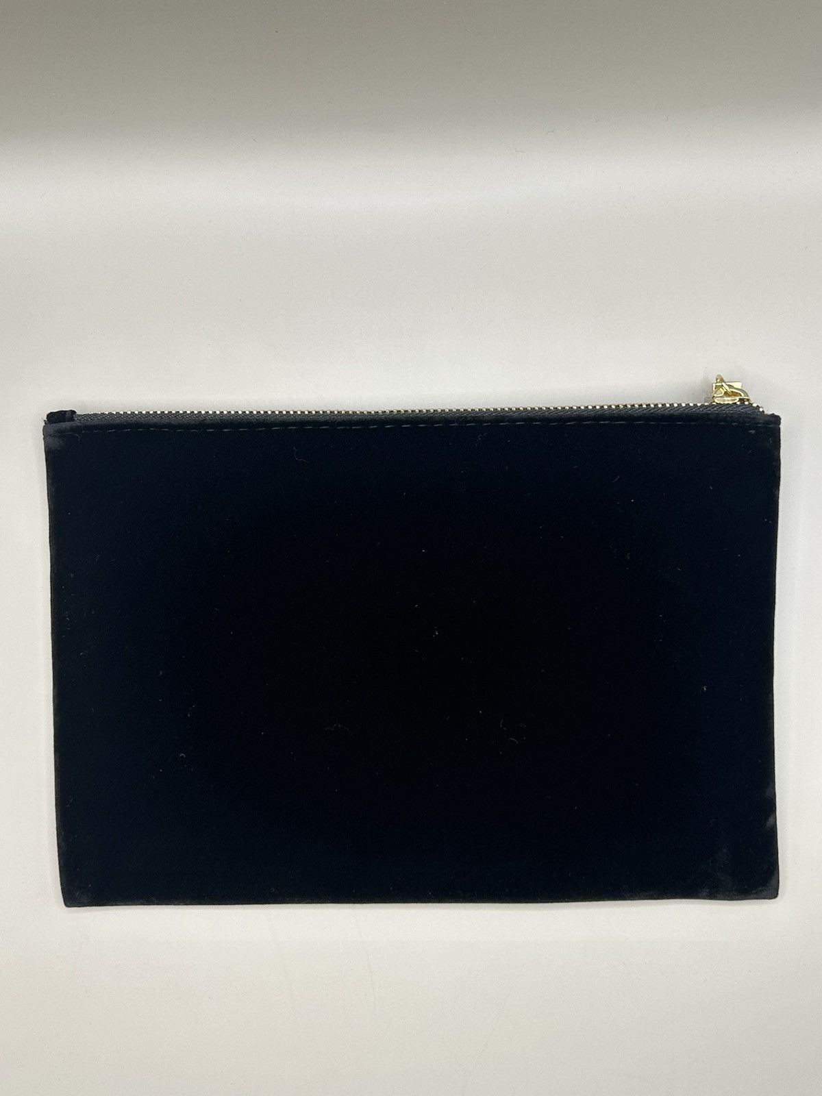 Gucci Gucci Beauty Velvet Black Makeup Pouch Size ONE SIZE - 4 Thumbnail