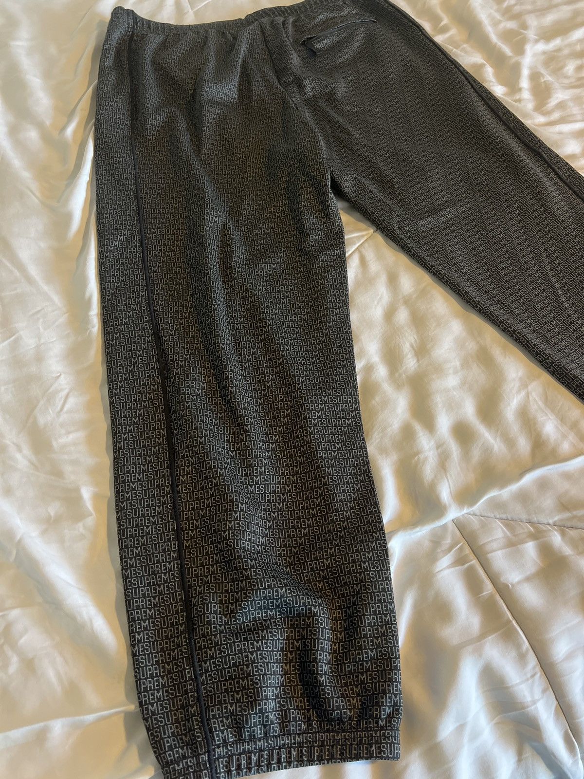 Supreme Supreme tracksuit Size US L / EU 52-54 / 3 - 1 Thumbnail