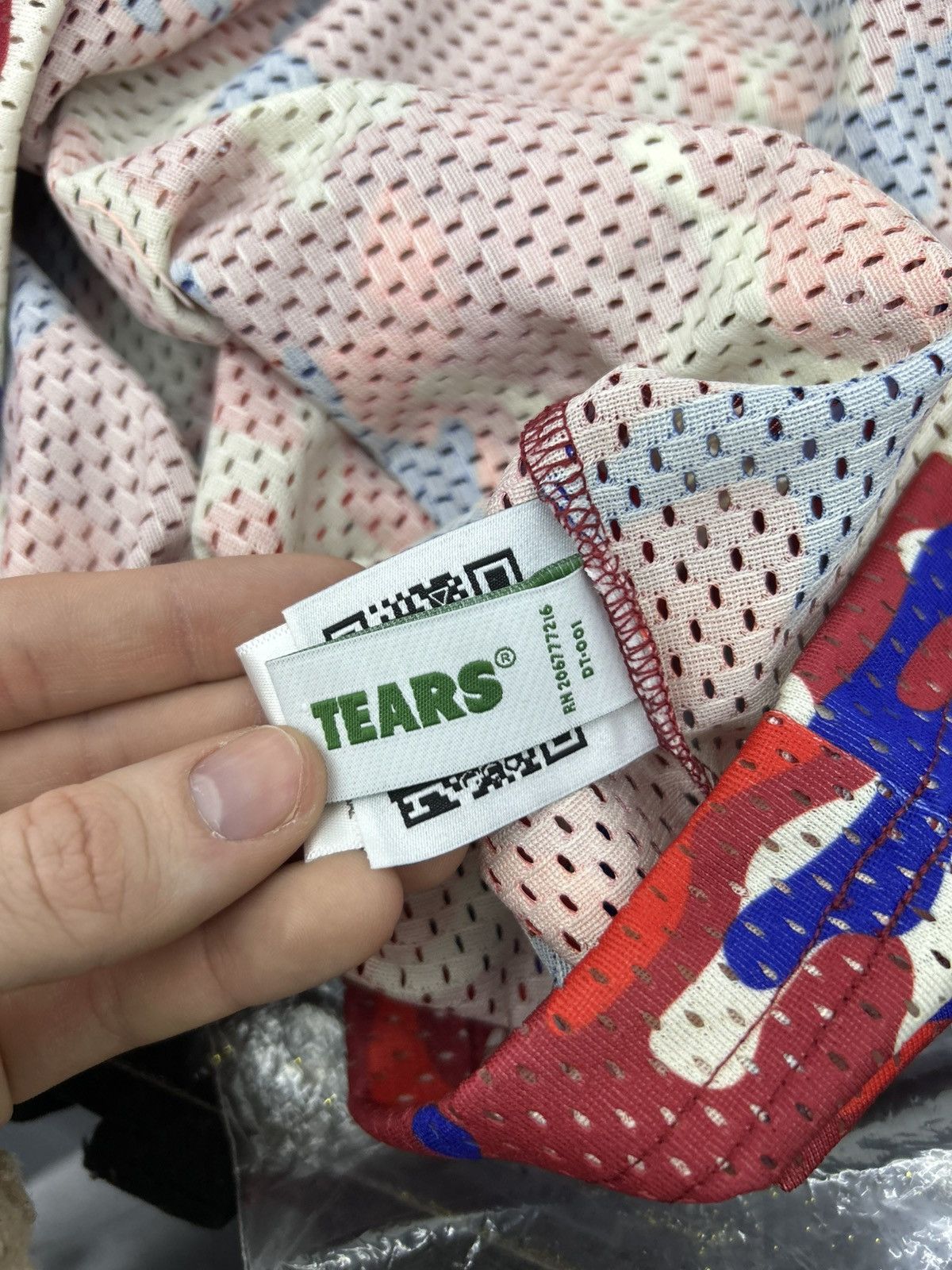 DENIM TEARS Denim Tears Red Blue Camo Cotton Wreath Jersey Size M Size US M / EU 48-50 / 2 - 19 Thumbnail