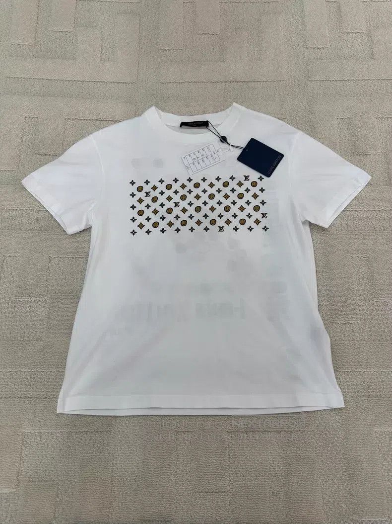 Louis Vuitton Louis Vuitton 25 New X KAWS Co-branded Short Sleeve Size US S / EU 44-46 / 1 - 2 Thumbnail