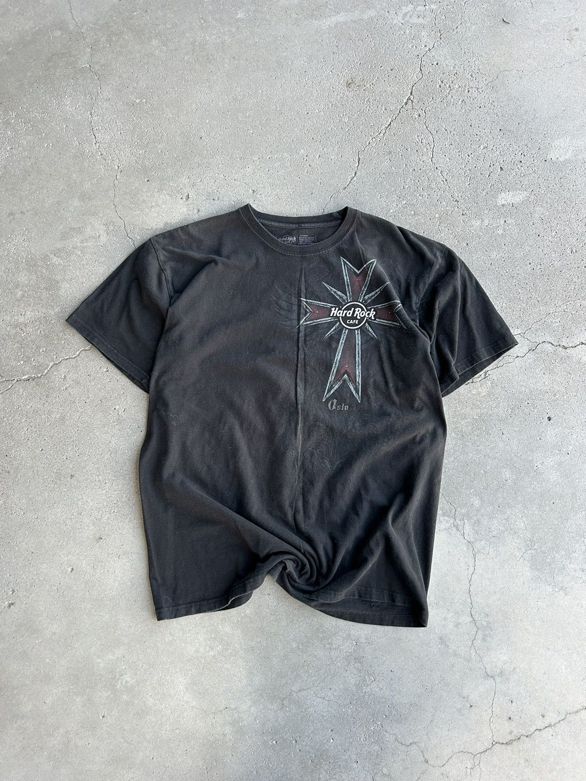 Hard Rock Cafe × Vintage Vintage Y2K Hard Rock Cafe Asia Shirt Size US XL / EU 56 / 4 - 1 Thumbnail