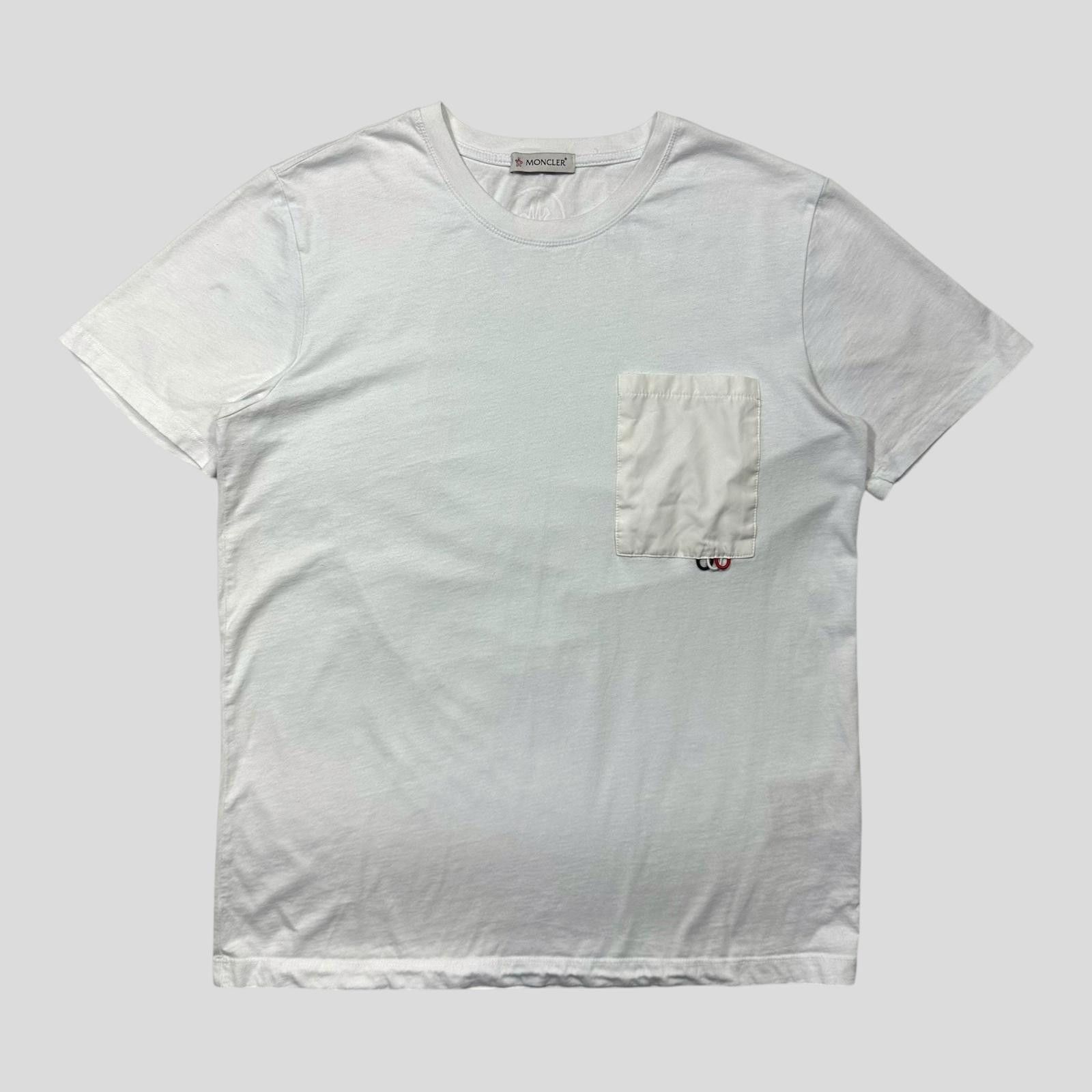 Moncler Moncler Nylon Pocket Logo T-shirt - L (M) Size US M / EU 48-50 / 2 - 1 Thumbnail