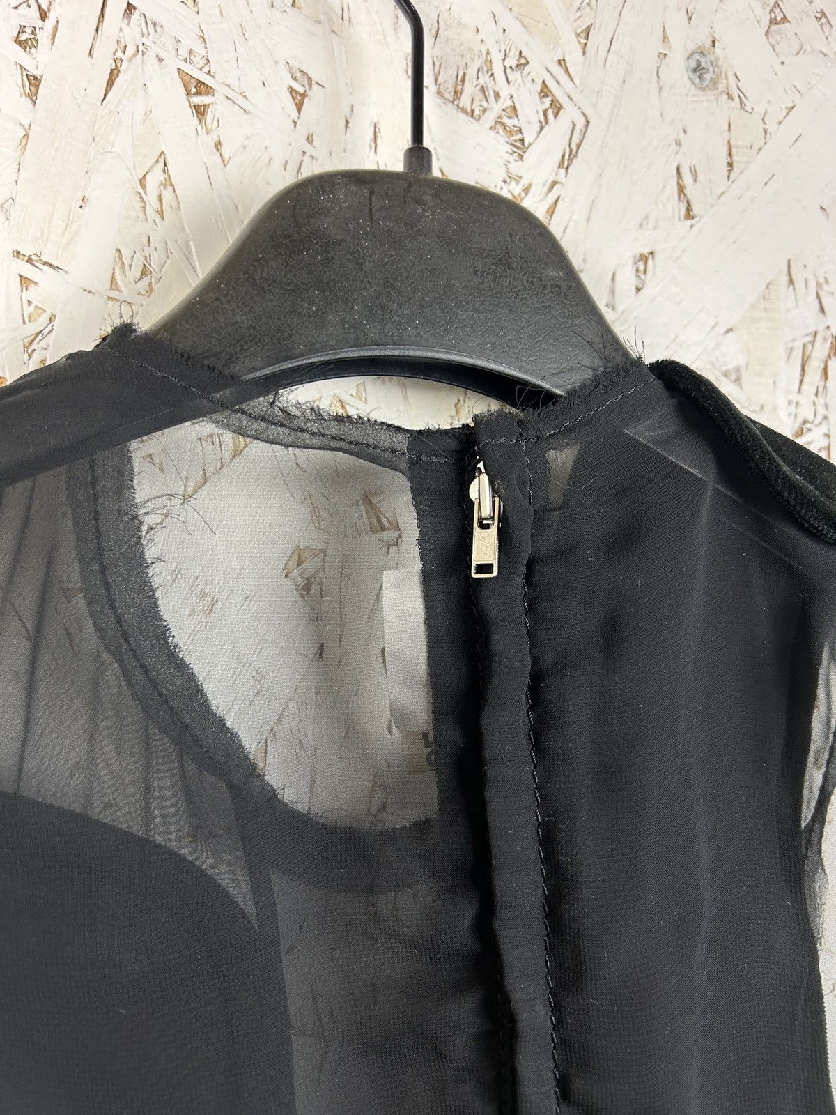 Comme des Garcons Vintage Comme Des Garcons Rei Kawakubo Mesh Sheer Vest Size S / US 4 / IT 40 - 7 Thumbnail