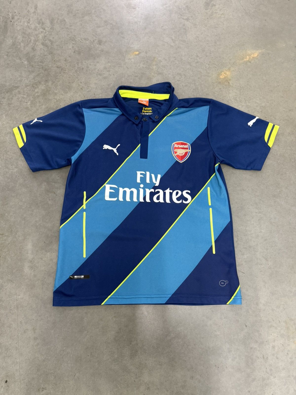 Puma 2014 Arsenal FC Alexis Sanchez Soccer Jersey Blue Puma #17 Size US S / EU 44-46 / 1 - 2 Thumbnail