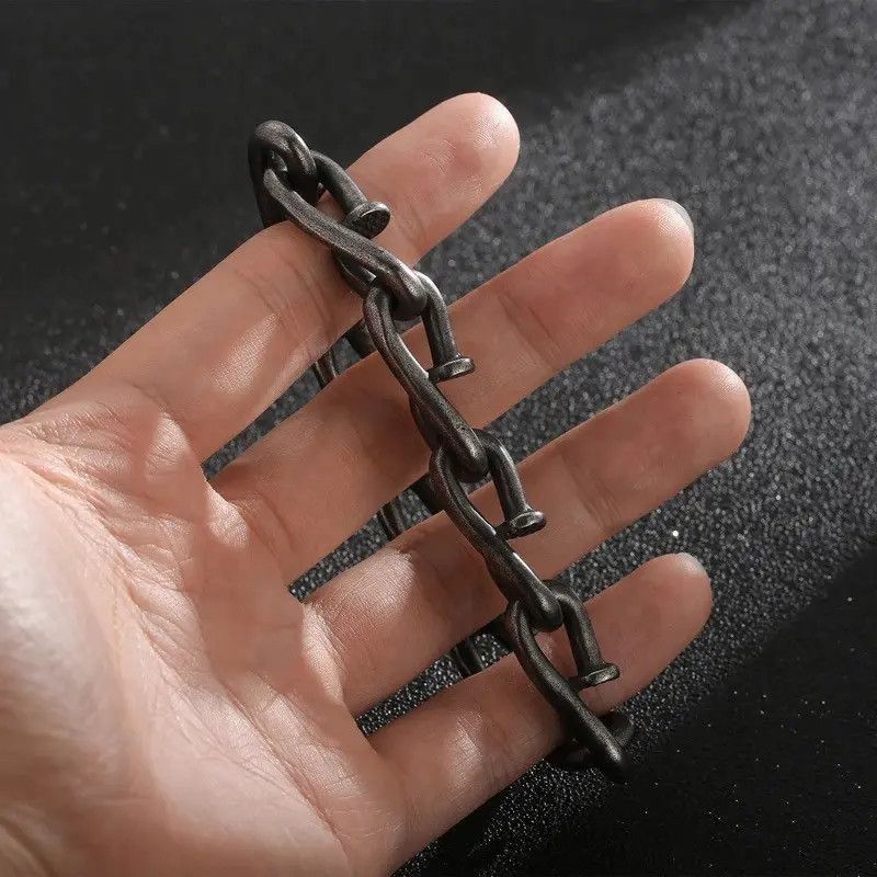 Jewelry Bending Nail Chain Bracelet Size ONE SIZE - 1 Thumbnail