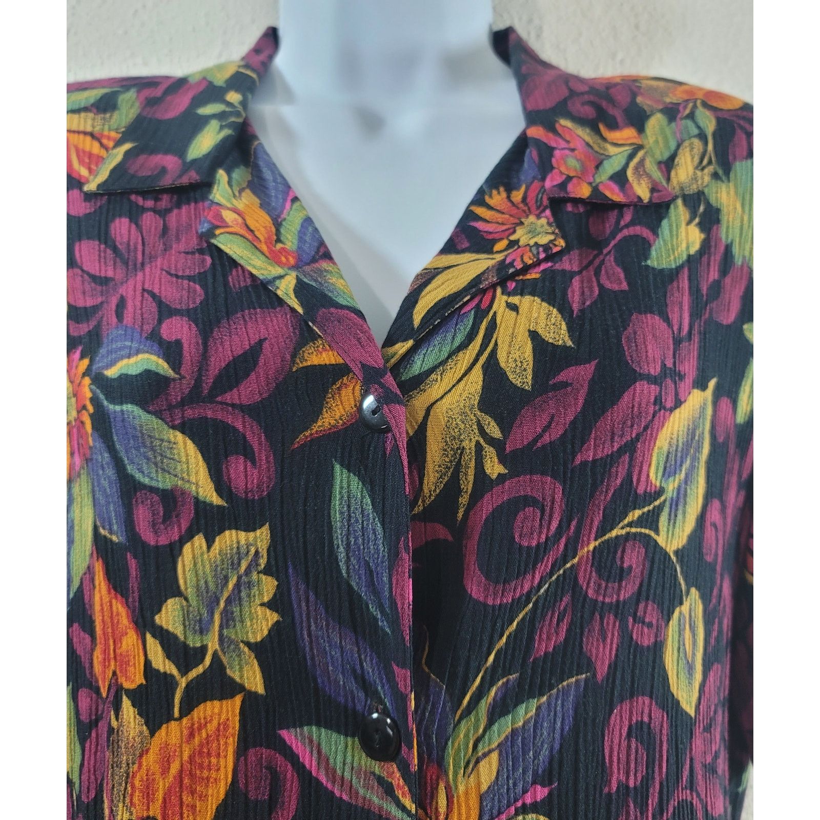 Other Sag Harbor Black Purple Floral Print Button Top Medium Size M / US 6-8 / IT 42-44 - 2 Thumbnail