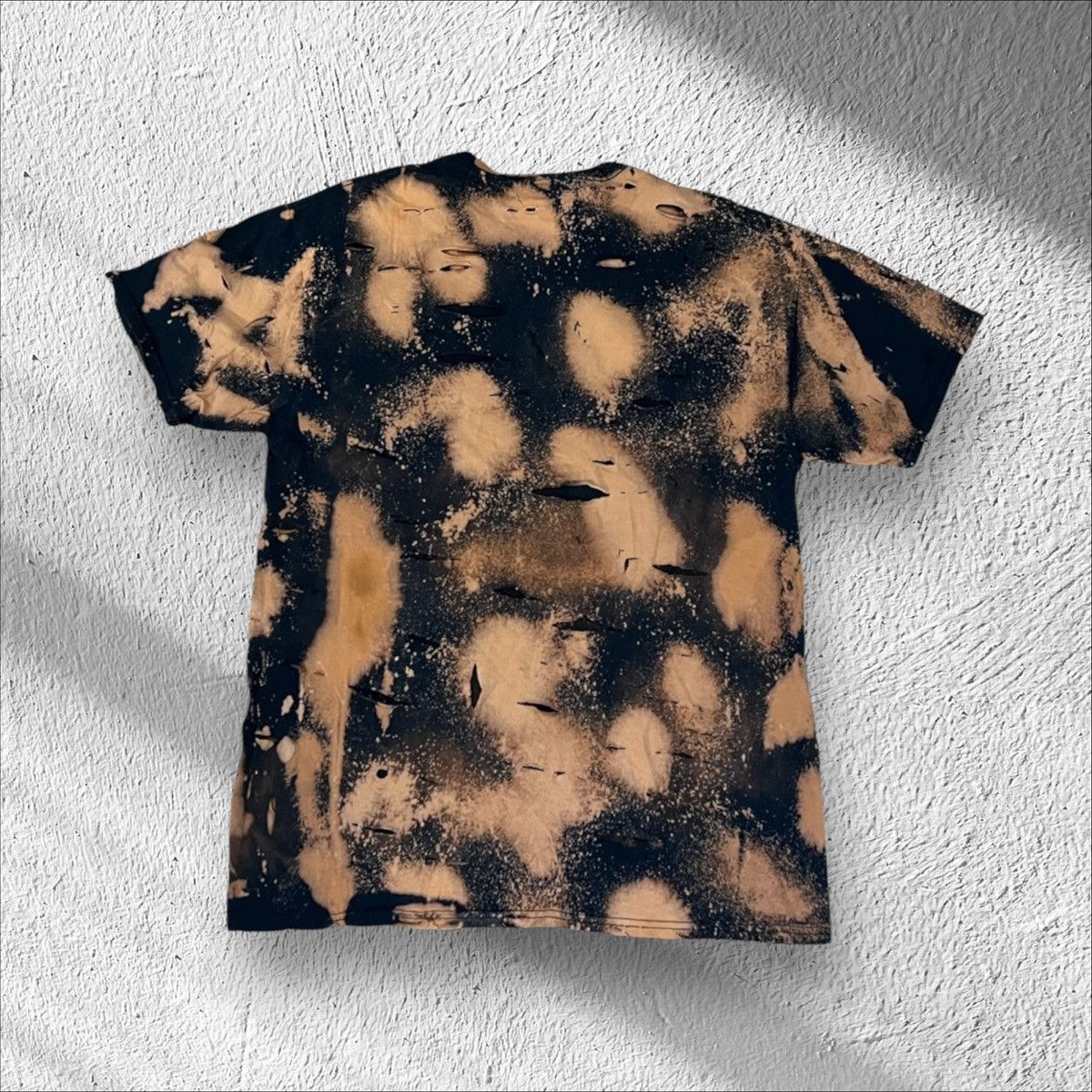 Vintage Vintage Grim Reaper Bleached Distressed Shirt Streetwear Size US L / EU 52-54 / 3 - 2 Thumbnail