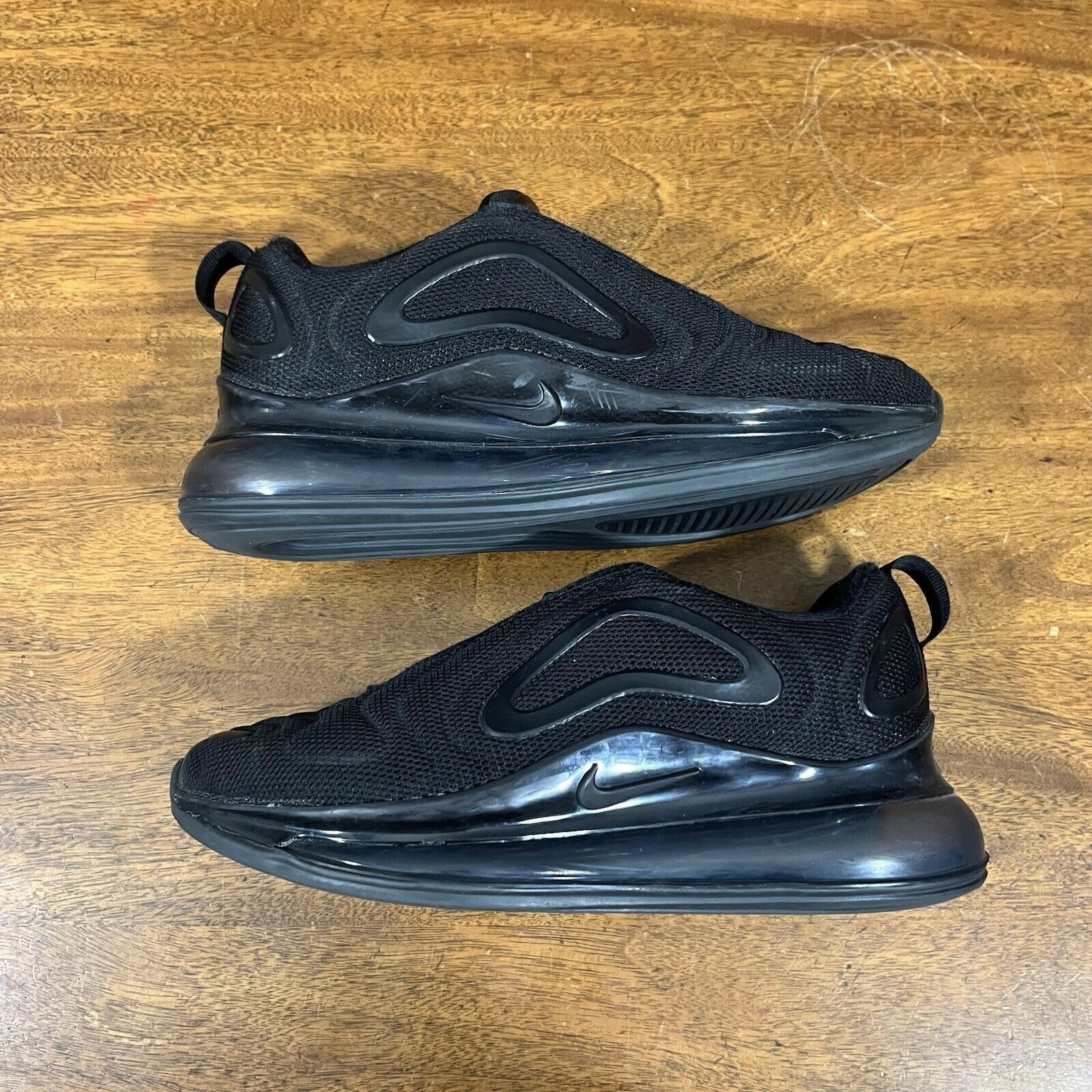 Nike SIZE 5.5 Womens- Air Max 720 Triple Black, aq3196-006 Size US 5.5 / IT 35.5 - 2 Thumbnail