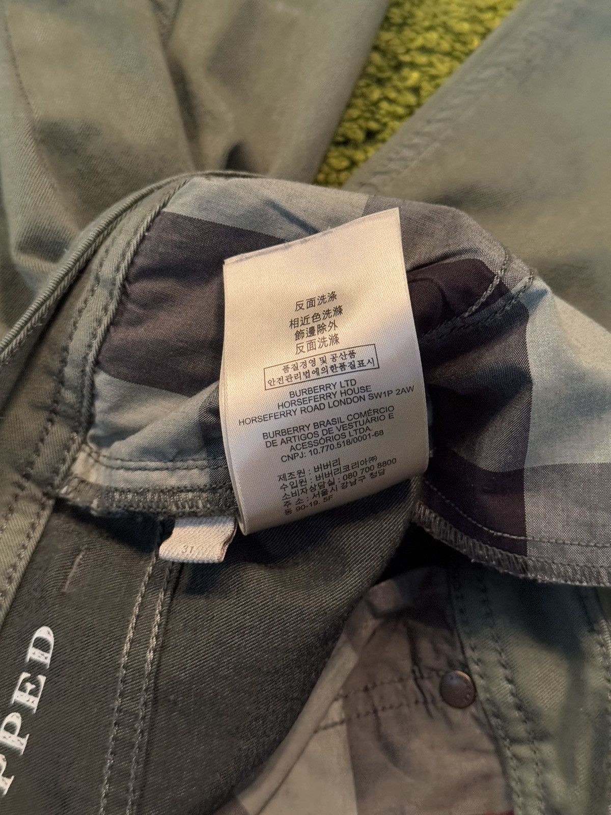 Burberry × Designer Burberry khaki chinos pants Size 27" / US 4 / IT 40 - 11 Thumbnail