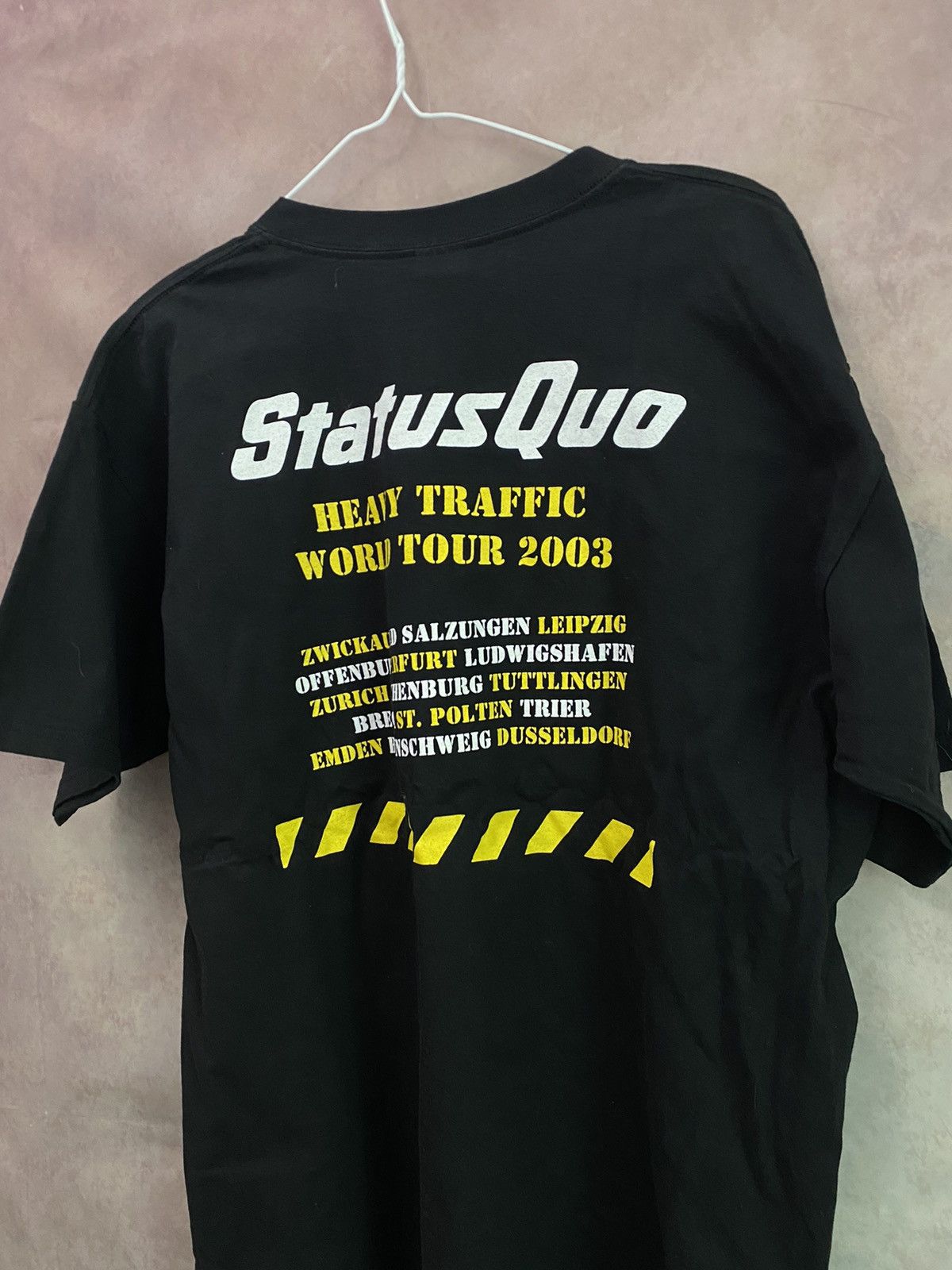 Band Tees Status Quo Memorabilia Original Heavy Traffic Tour 2003 Size US XL / EU 56 / 4 - 4 Thumbnail