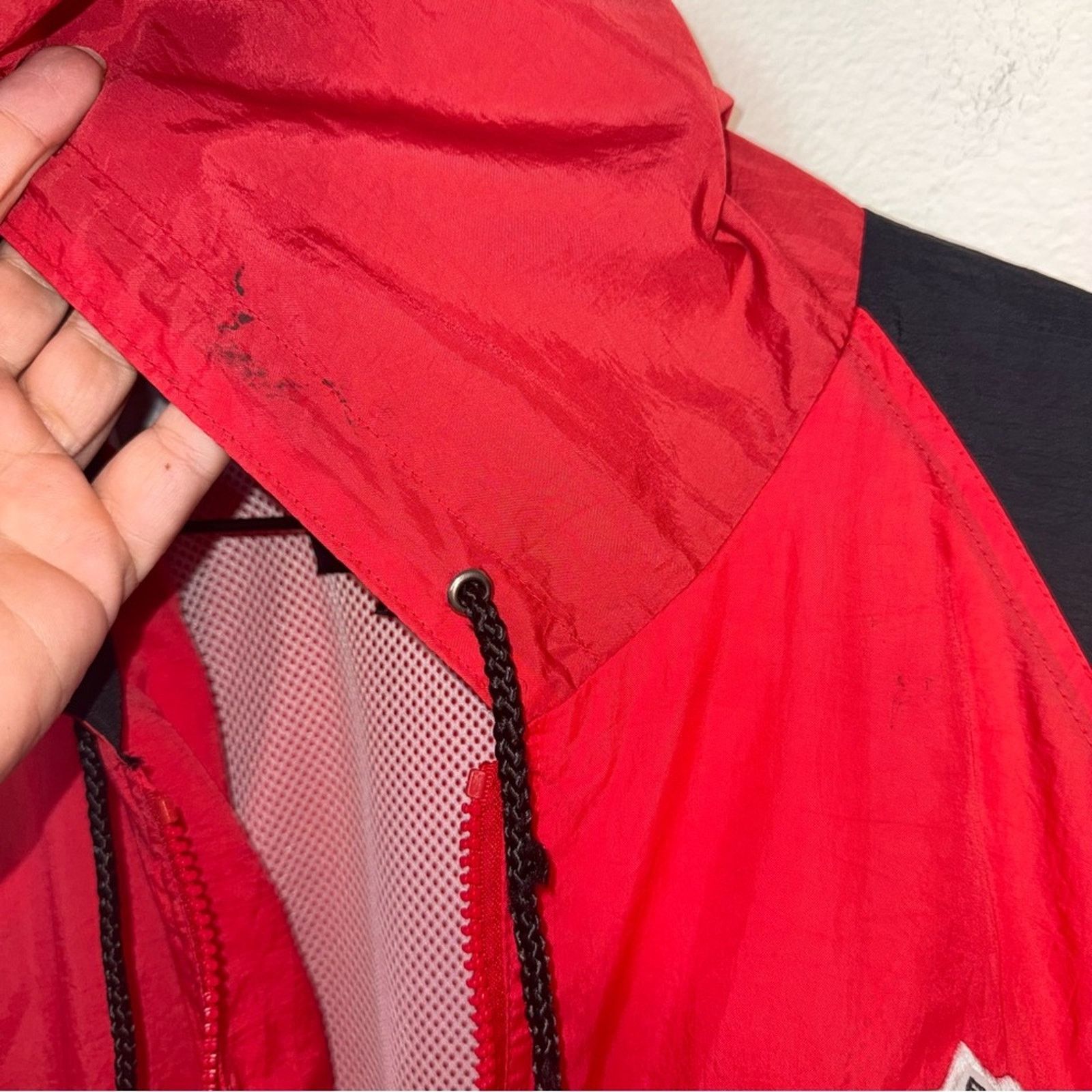 NBA VINTAGE NBA CHICAGO BULLS 90s drawstring windbreaker XL Size US XL / EU 56 / 4 - 5 Thumbnail