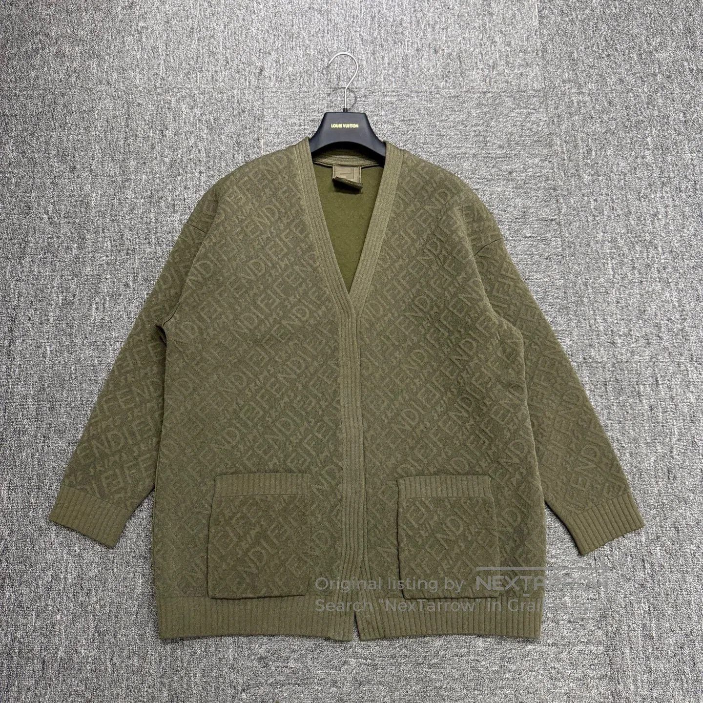 Fendi Green V-Neck Patterned Knit Cardigan. Size US XXS / EU 40 - 1 Thumbnail