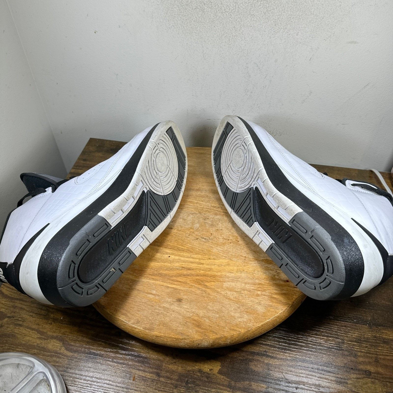 Nike Nike Air Jordan 2 Retro Wing It Mens Size 14 834272-103 Size US 14 / EU 47 - 7 Thumbnail