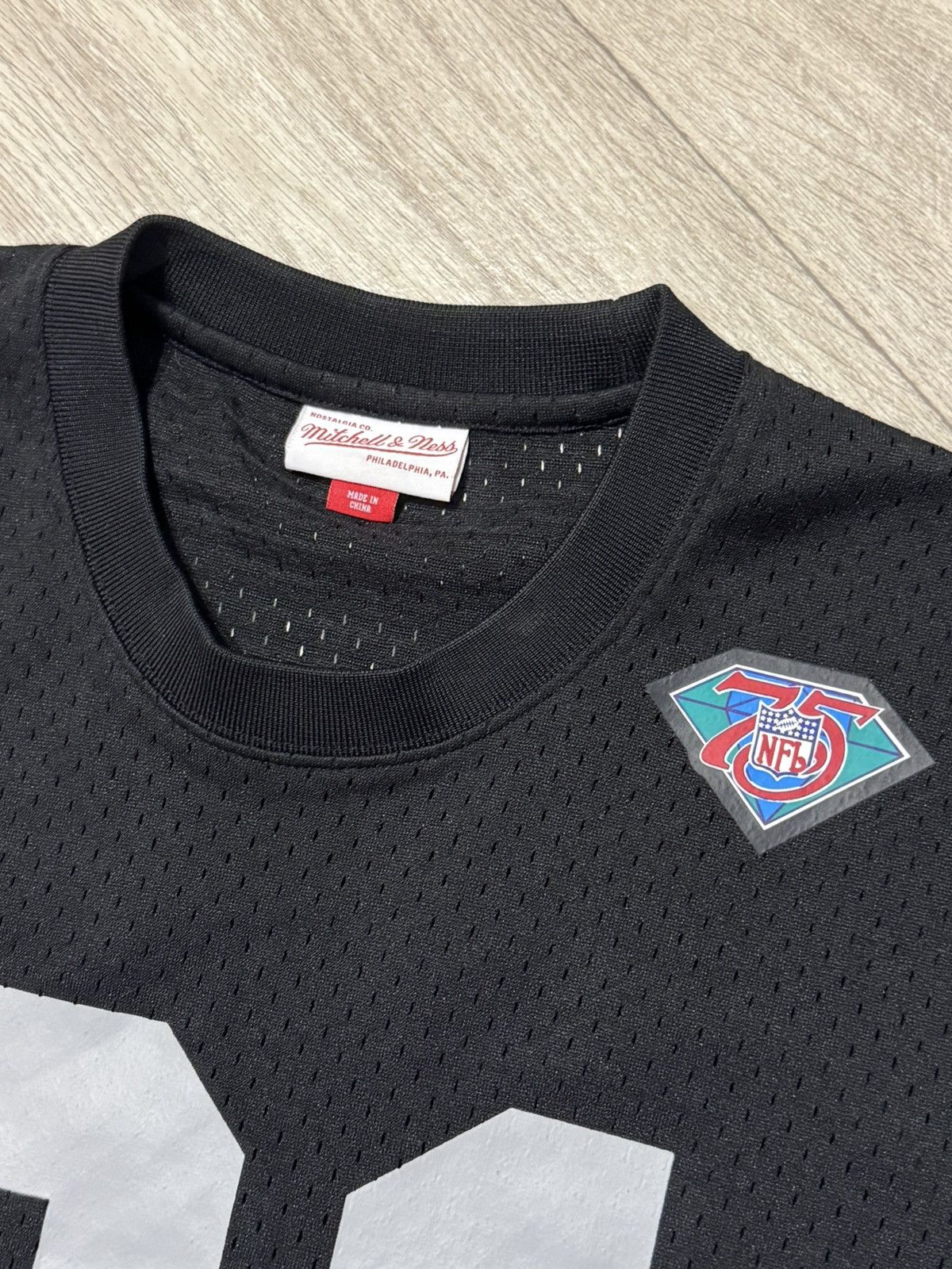 Mitchell & Ness 🔷Mitchell Ness Raiders Tim Brown #81 NFL Jersey 90s🔷 Size US M / EU 48-50 / 2 - 5 Thumbnail