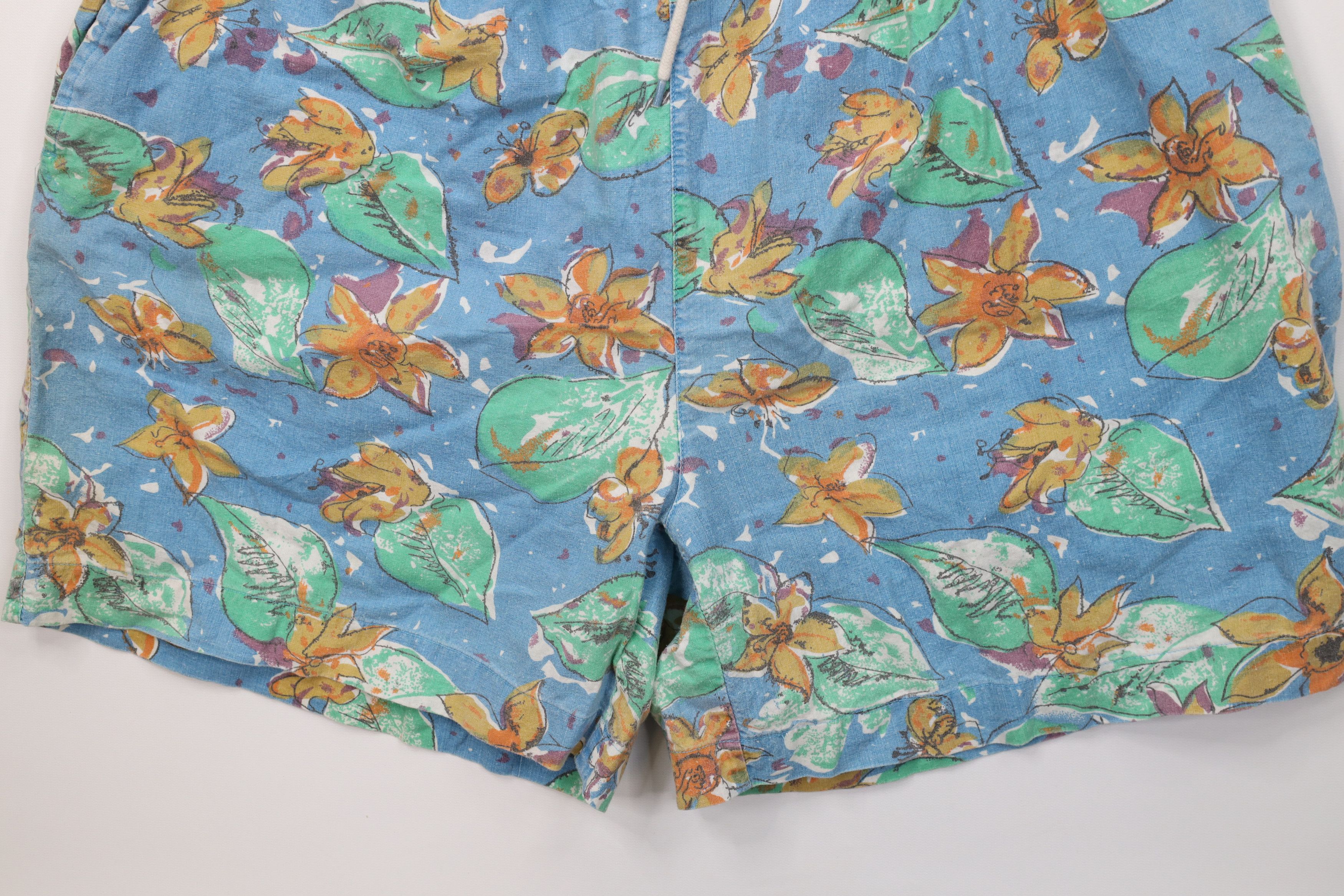Vintage Vintage 90s Streetwear Above Knee Flower All Over Shorts Size US 34 / EU 50 - 4 Thumbnail