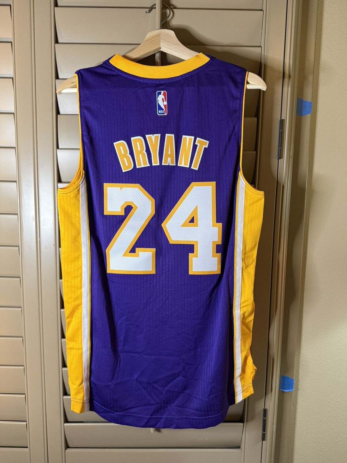Adidas Authentic Adidas Kobe Bryant Lakers Away Swingman Jersey NWT Size US S / EU 44-46 / 1 - 2 Thumbnail