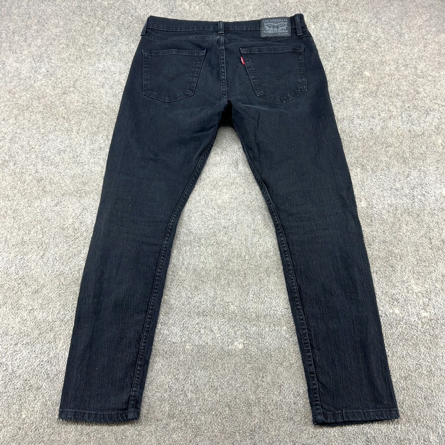 Levi's Levi's 512 Jeans Mens 33x30 Black Slim Straight Denim Cotton 5-Pocket Leg Regular Size Type Jeans Womens? Size US 33 - 6 Thumbnail