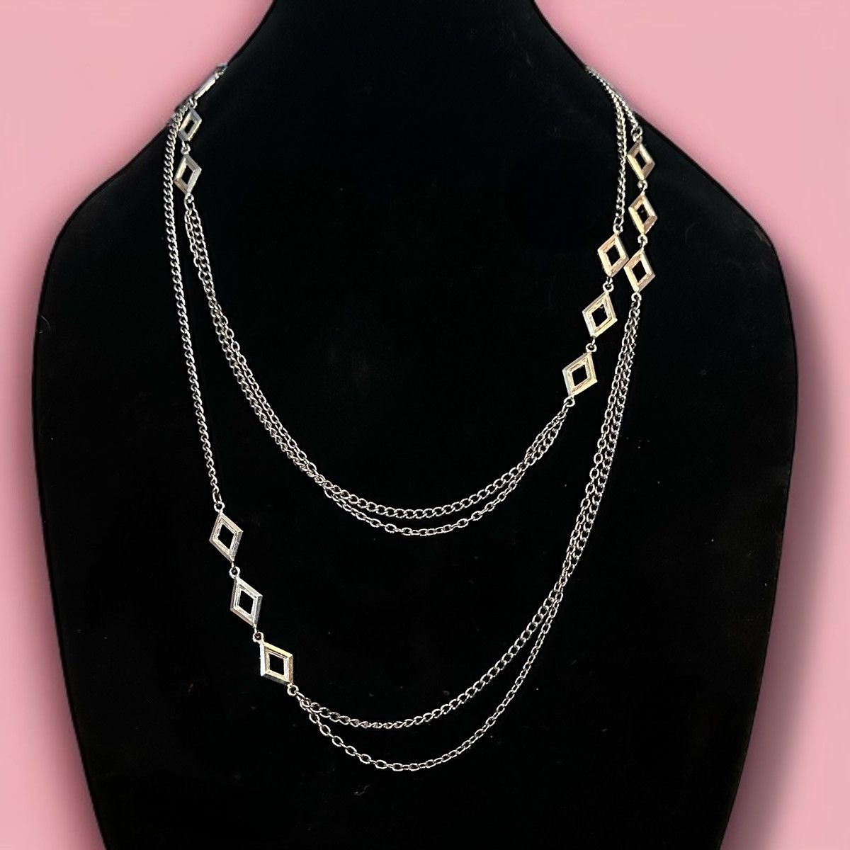 Vintage Vintage long silver tone station geometric links necklace Size ONE SIZE - 1 Thumbnail