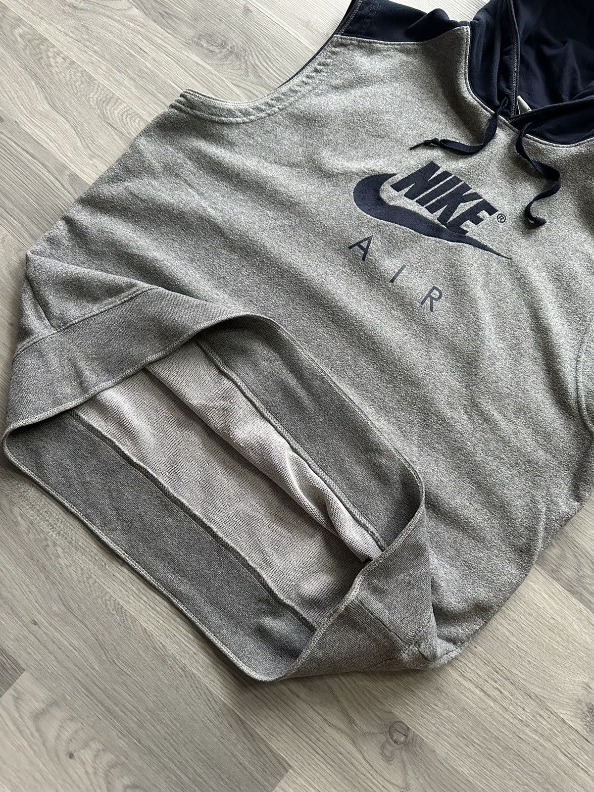 Nike Vintage sleeveless hoodie Nike air central logo Size US L / EU 52-54 / 3 - 5 Thumbnail