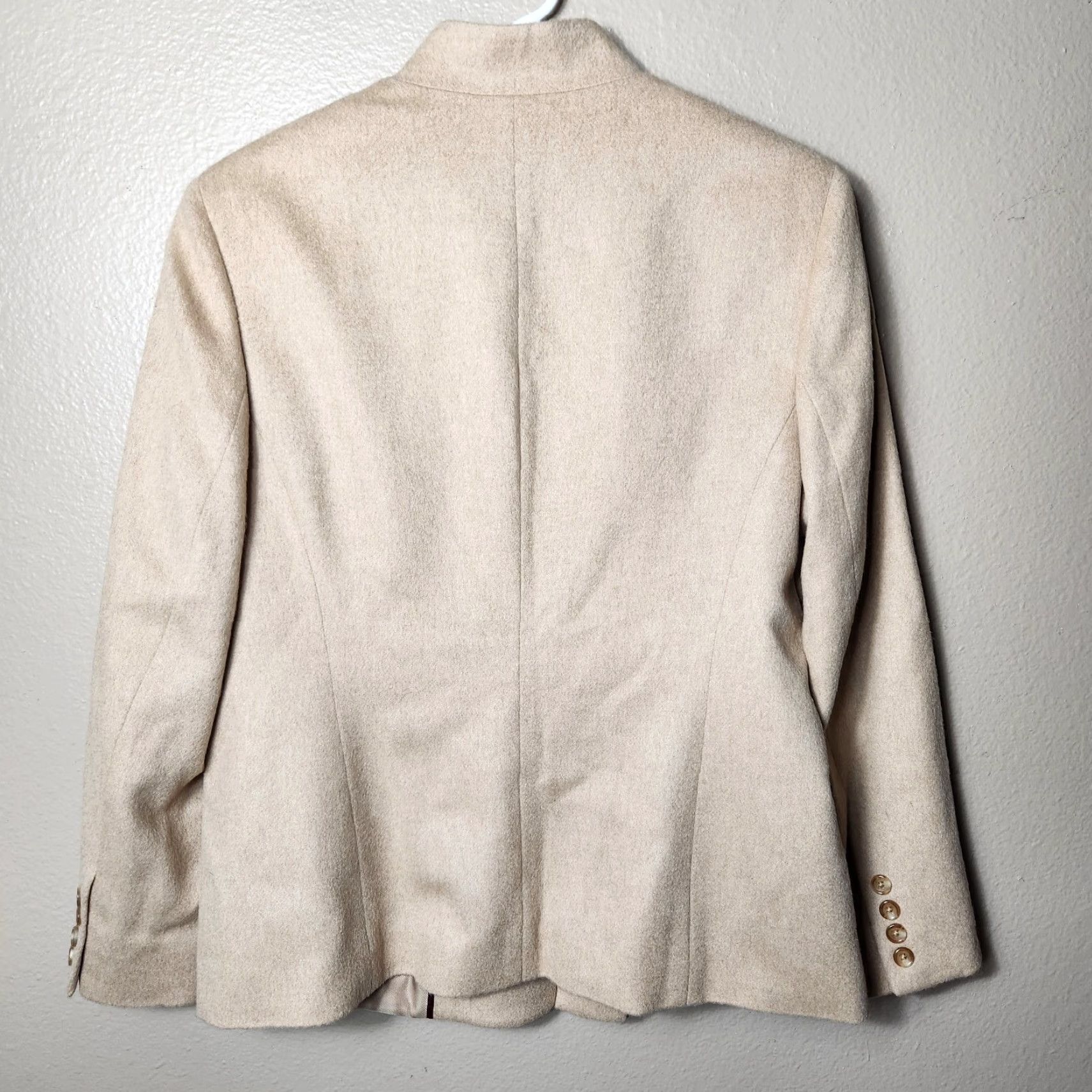 Talbots VINTAGE Talbots Petite 100% Camel Hair Tan Buttonfront Office Jacket-Size 12P Jacket Womens 90s Minimalist Beige City Teacher Classic 12P Size XL / US 12-14 / IT 48-50 - 6 Thumbnail