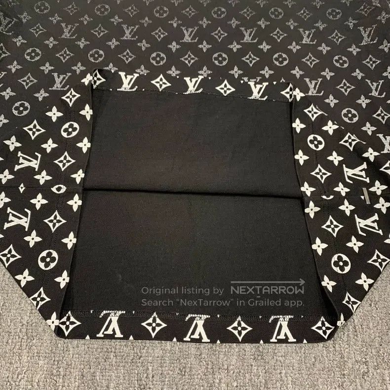 Louis Vuitton Louis Vuitton Black gradient full print short sleeve Size US M / EU 48-50 / 2 - 4 Thumbnail