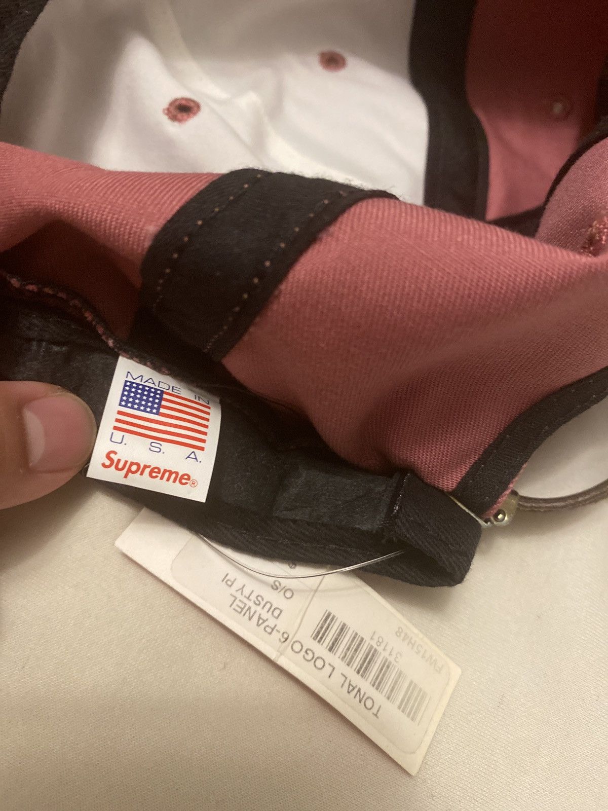 Supreme Tonal Supreme hat FW2015 Size ONE SIZE - 2 Thumbnail