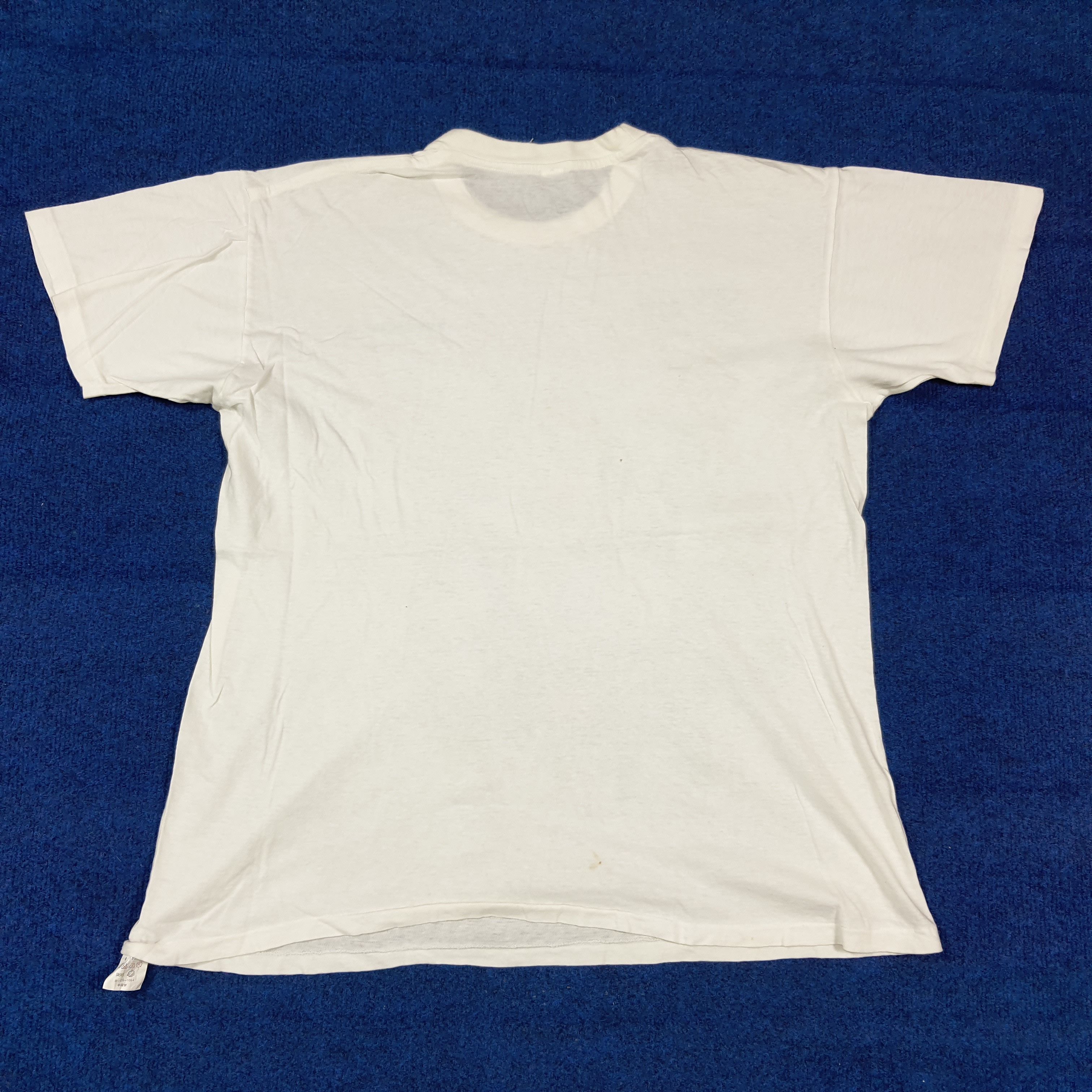 Vintage Vtg Rare 90s Michelin Tire Man Safari Graphic Tshirt C285N61 Size US L / EU 52-54 / 3 - 3 Thumbnail
