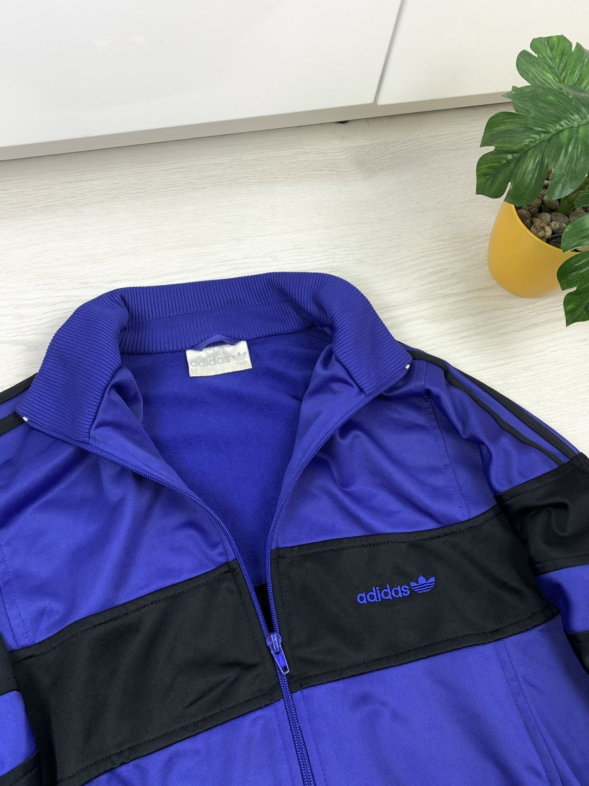 Adidas × Vintage Adidas Originals Vintage 80s Mens Full-Zip Jacket Size S-M Size US S / EU 44-46 / 1 - 8 Thumbnail