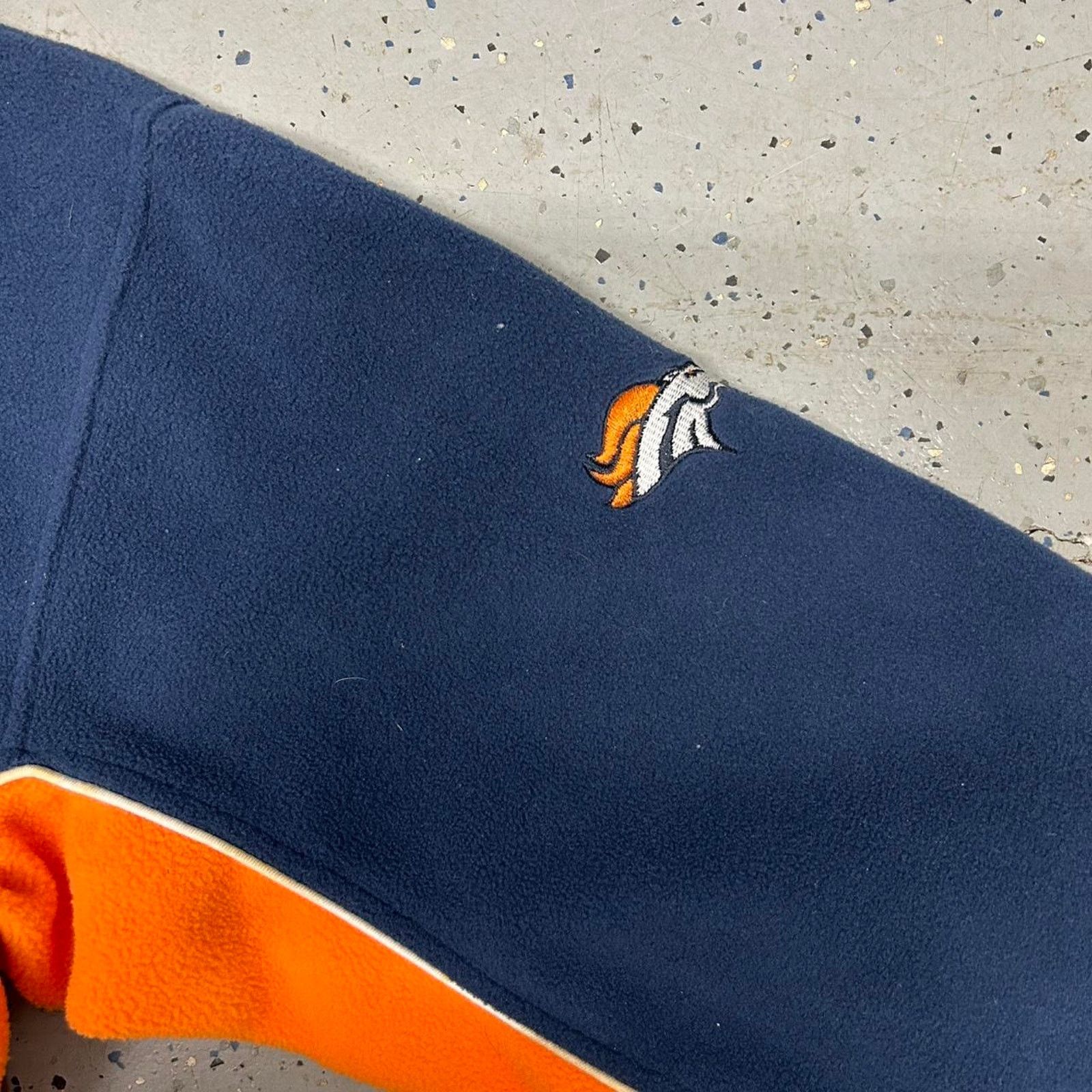 NFL Y2K Denver Broncos fleece jacket with embroidered logo Size US XL / EU 56 / 4 - 3 Thumbnail