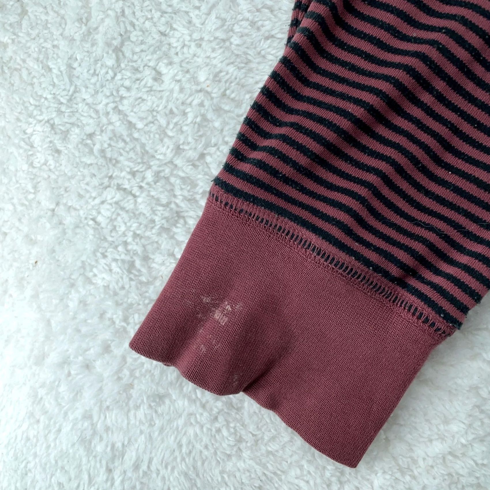 Vintage VINTAGE Lightning Bolt Hawaii L/S Striped Henley Shirt Mens XL Maroon Black USA Mens XL Striped Henley Shirt Size US XL / EU 56 / 4 - 3 Thumbnail