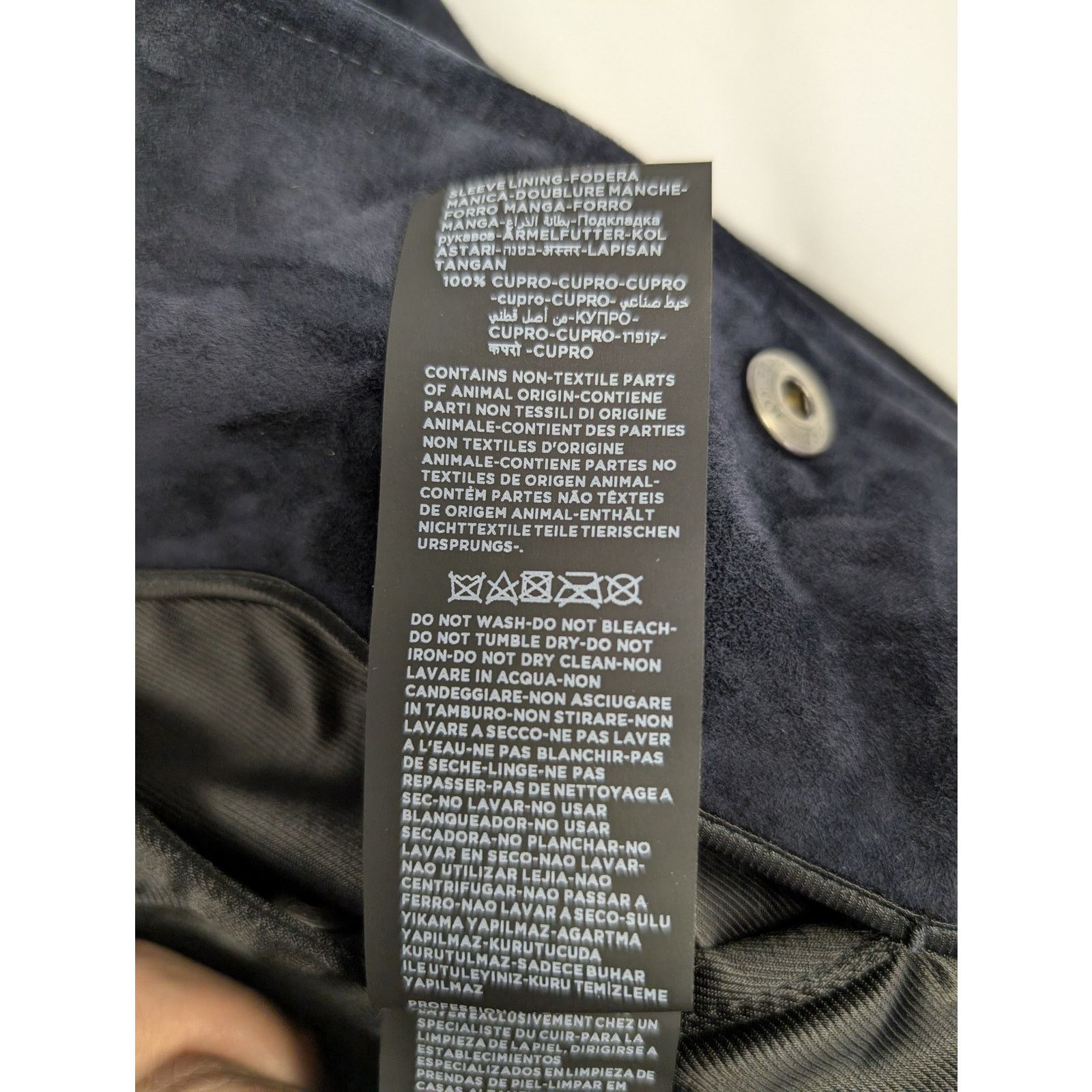 Tom Ford o1rshd1 Suede Button Jacket in Dark Navy Size US M / EU 48-50 / 2 - 17 Thumbnail