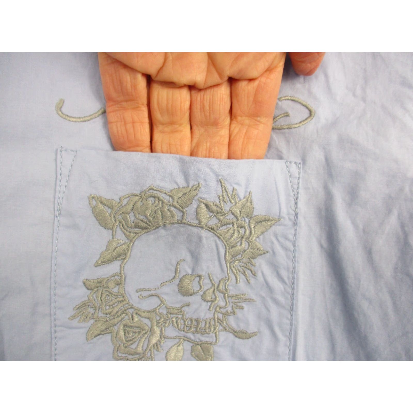 Ed Hardy VINTAGE Ed Hardy Shirt Large Embroidered Skull & Crossbones Mens Size US L / EU 52-54 / 3 - 6 Thumbnail