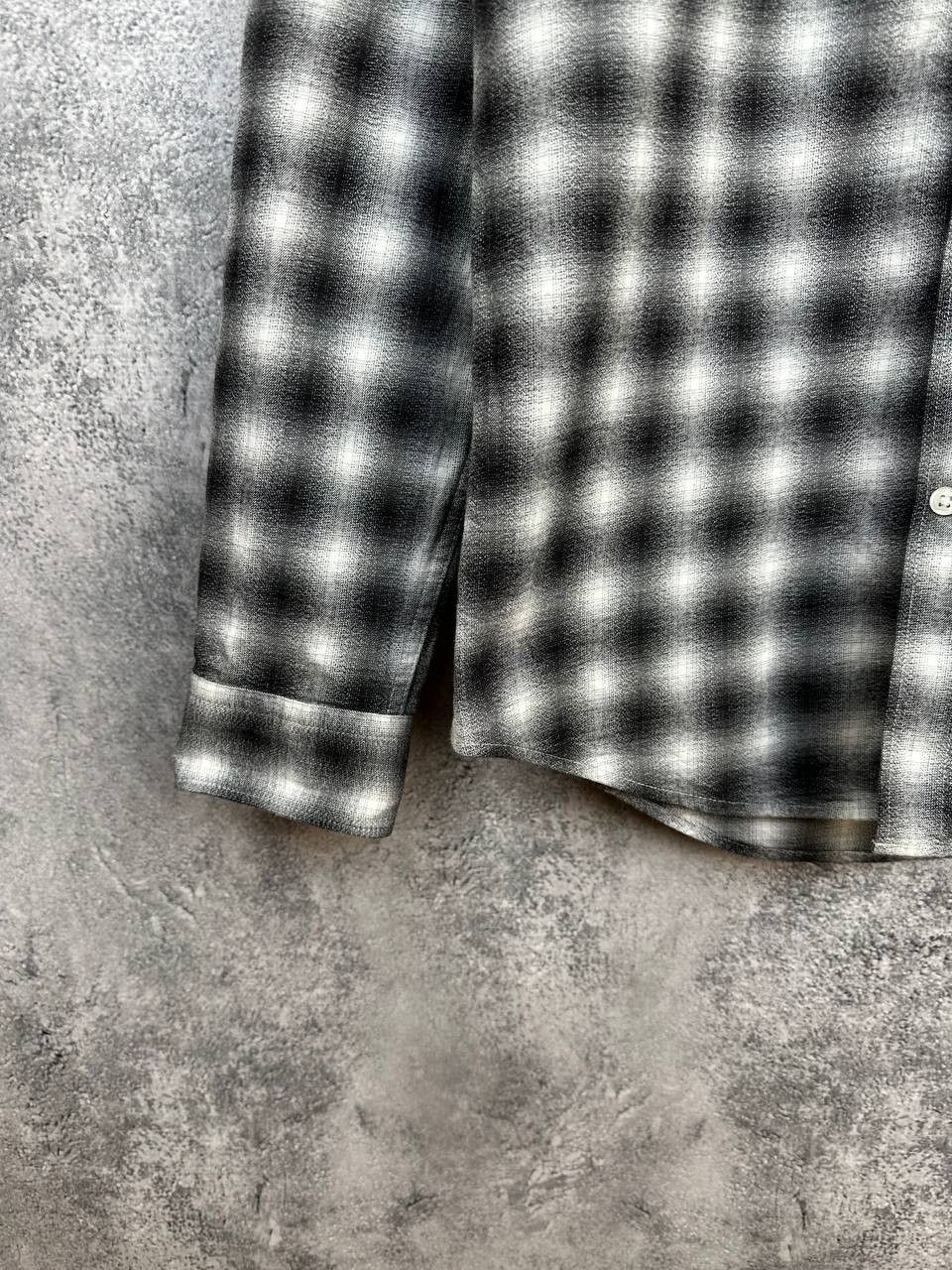 Reiss REISS Firenze Blurred Check Print Slim Fit Sport Shirt Size US S / EU 44-46 / 1 - 6 Thumbnail