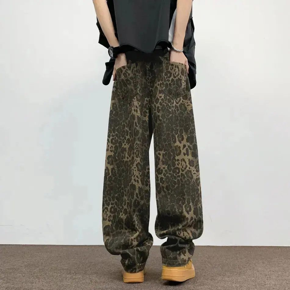 Japanese Brand Retro loose straight leg wide leg slightly flared jeans Size US 32 / EU 48 - 2 Thumbnail
