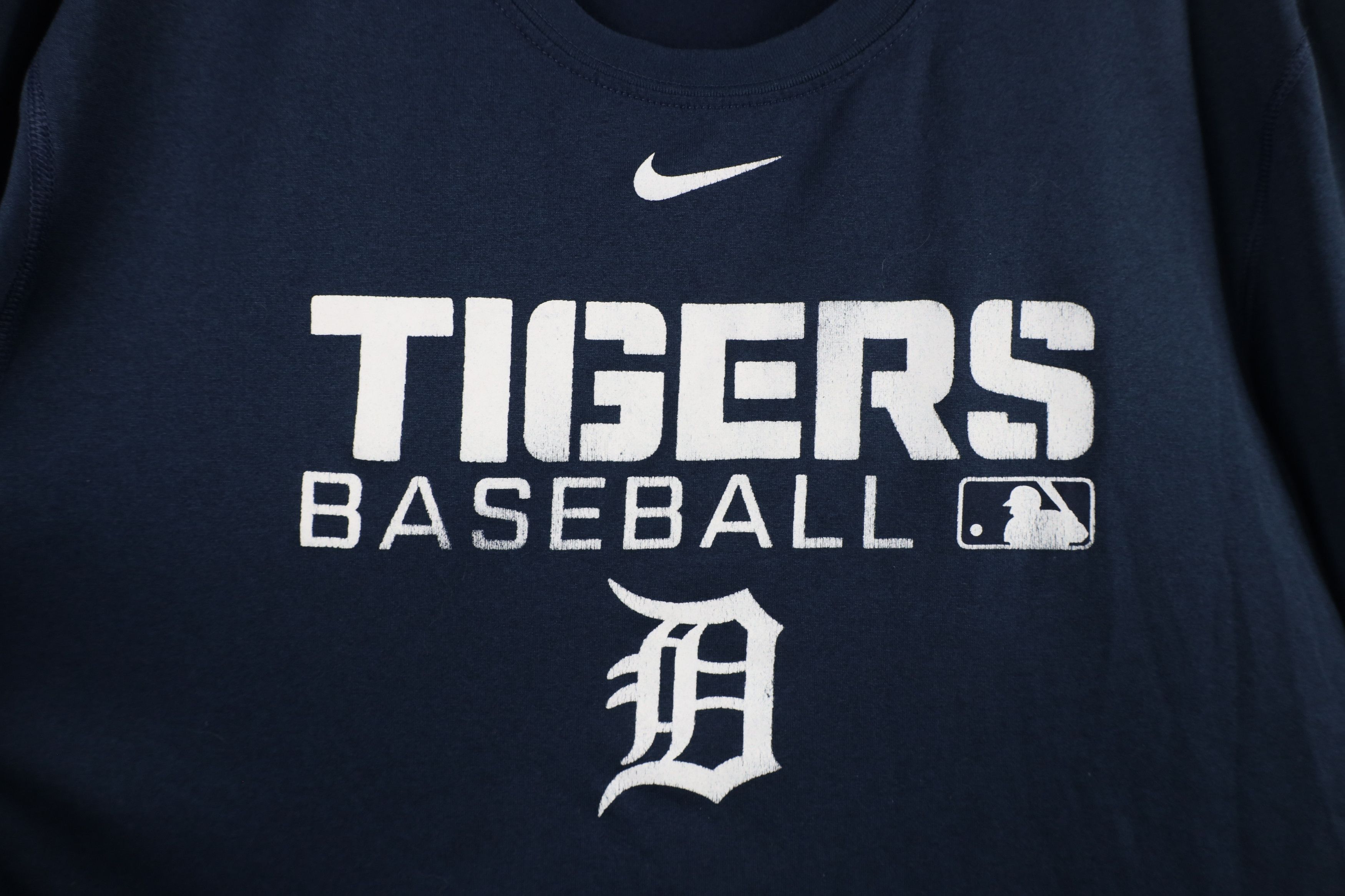 Nike × Vintage Nike Center Swoosh Detroit Tigers Baseball T-Shirt Blue Size US L / EU 52-54 / 3 - 5 Thumbnail