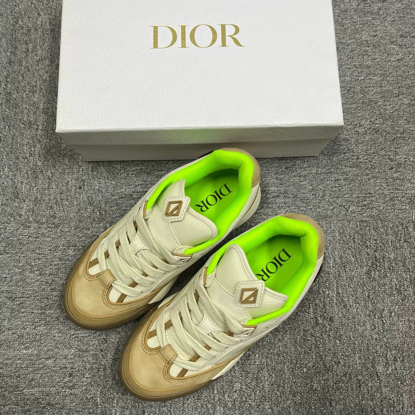 Dior Dior Latest Brown White Green Low-Top Sneakers Size US 8 / EU 41 - 1 Thumbnail