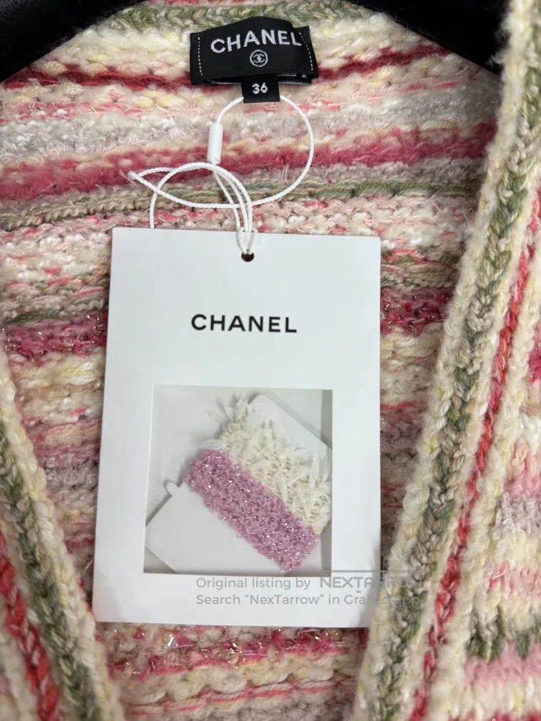 Chanel Chanel 24B pink striped bow button cardigan vest Size XS / US 0-2 / IT 36-38 - 4 Thumbnail