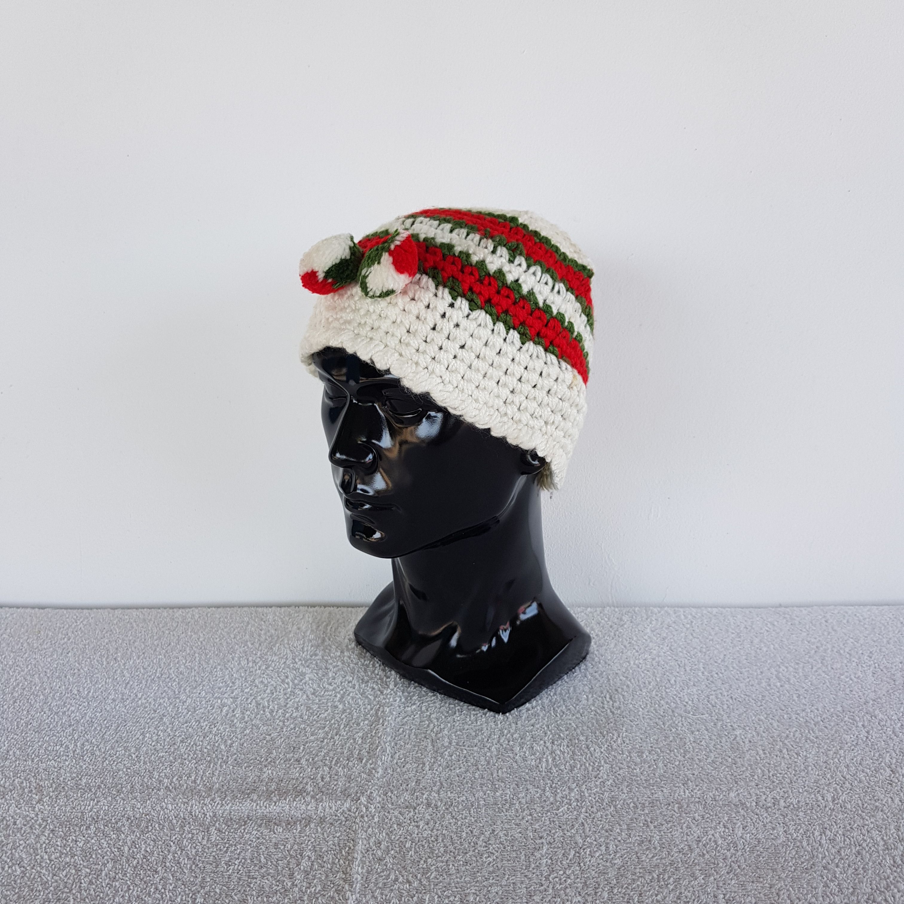 Japanese Brand Vintage Slouchy Crochet Beanie 90s Japan Snow Caps Hats Size ONE SIZE - 1 Thumbnail