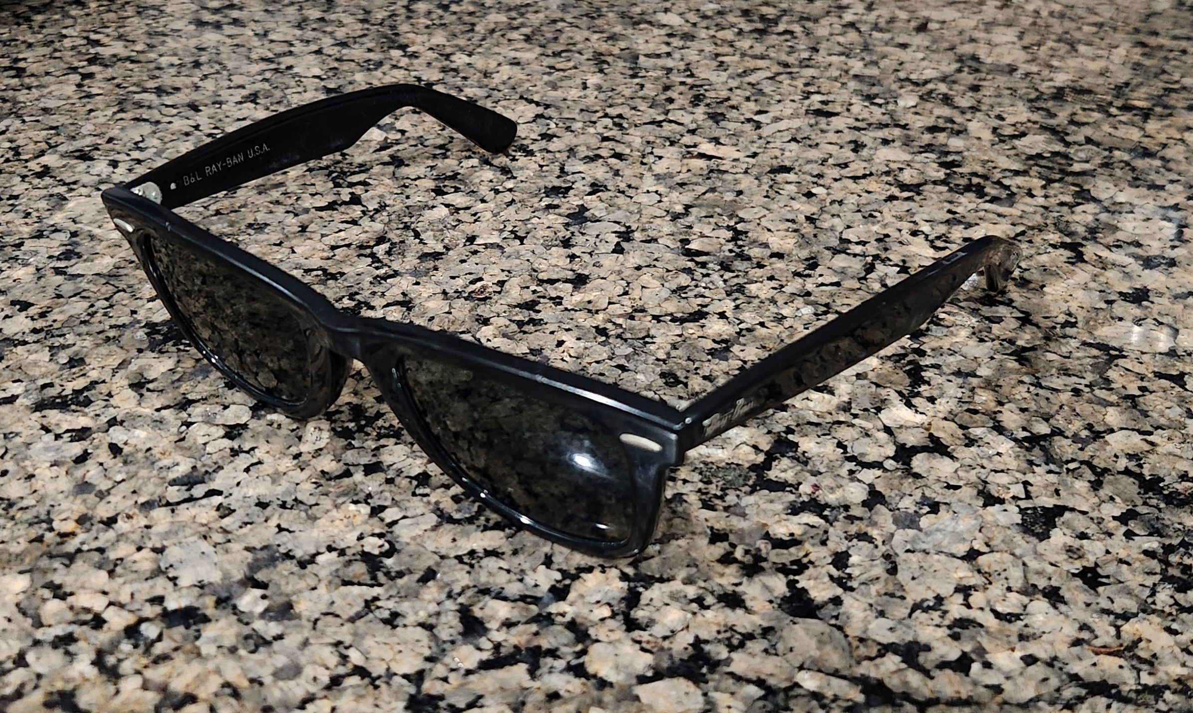 RayBan RAY-BAN L2009 PTAS SHINY BLACK SUNGLASSES WAYFARER USA B&L Size ONE SIZE - 1 Thumbnail
