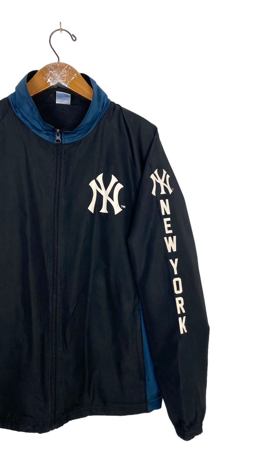 New York Yankees Rare‼️ New York Yankees Major League Baseball Light Jacket Size US M / EU 48-50 / 2 - 2 Thumbnail