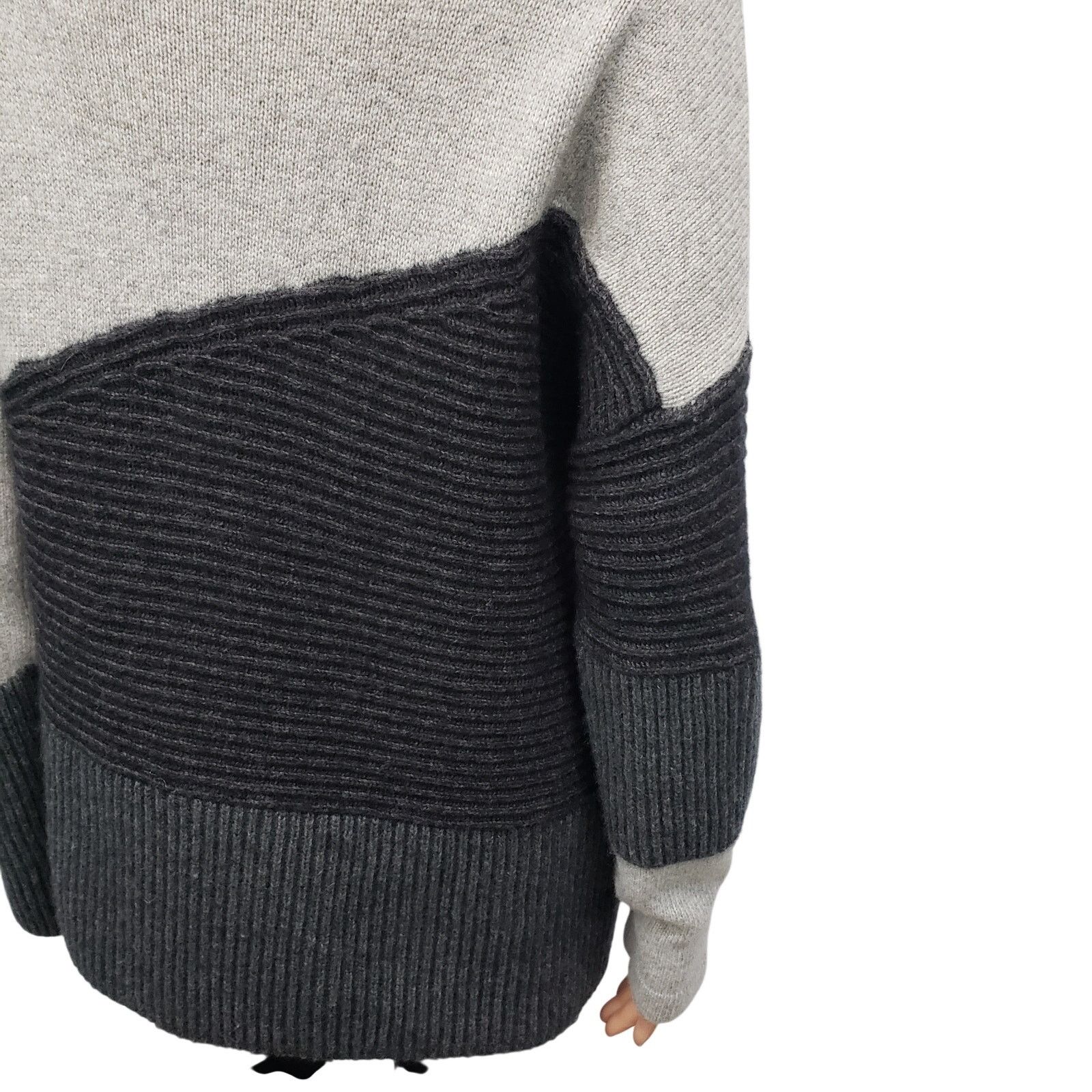 French Connection French Connection Patchwork Mock Neck Sweater Wool blend M Size M / US 6-8 / IT 42-44 - 11 Thumbnail