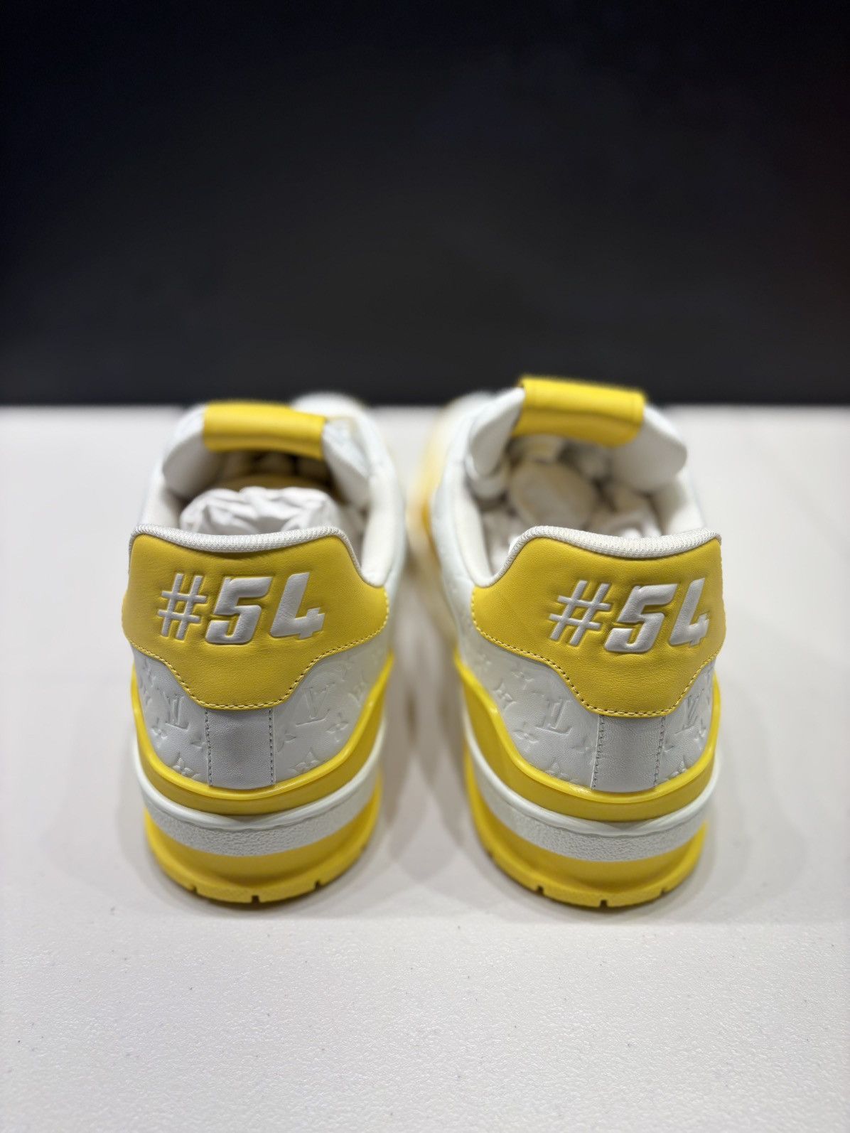 Louis Vuitton Louis Vuitton Yellow 54 Trainers Size US 10 / EU 43 - 8 Thumbnail