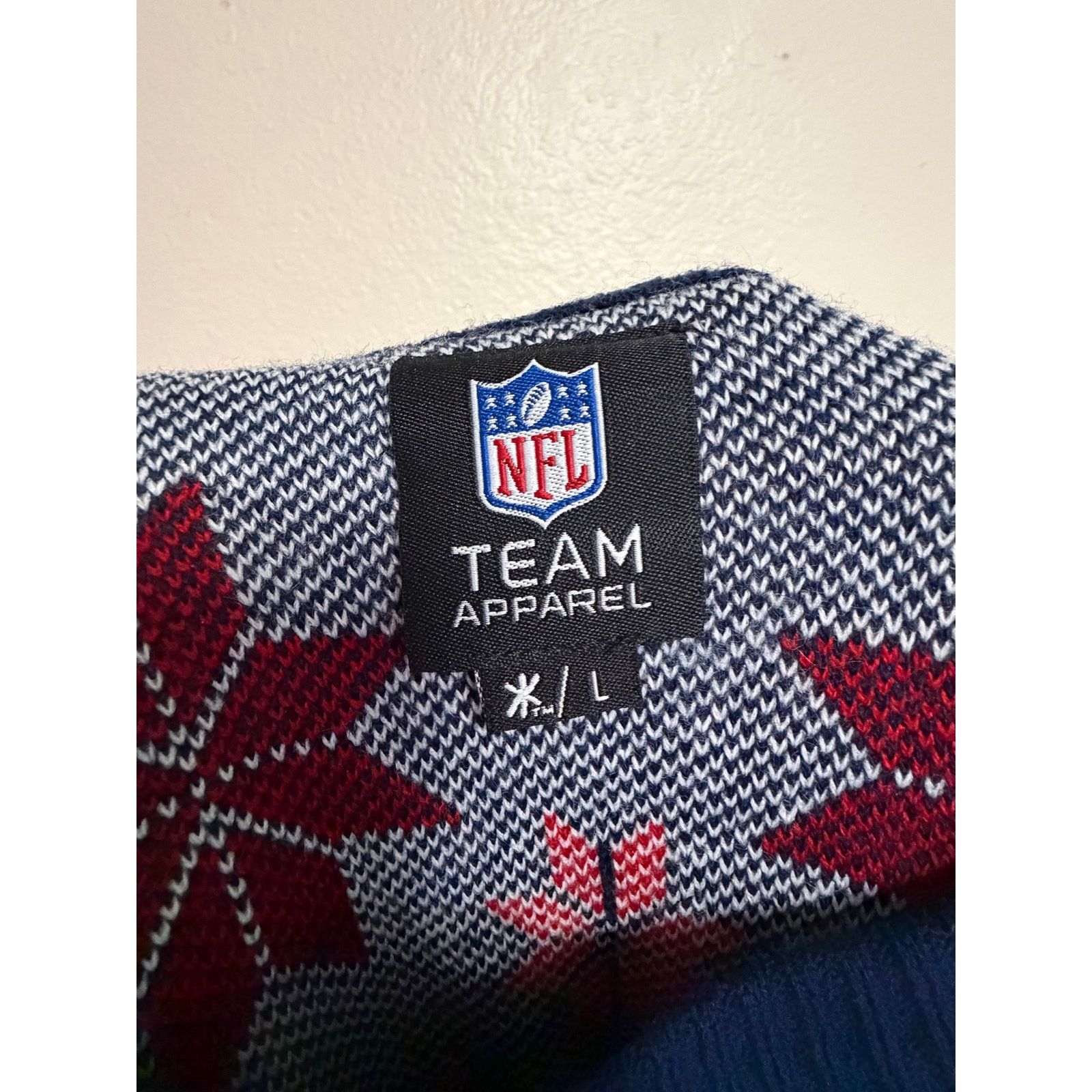 NFL NFL Team Apparel New England Patriots Ugly Sweater Mens M Size US L / EU 52-54 / 3 - 6 Thumbnail