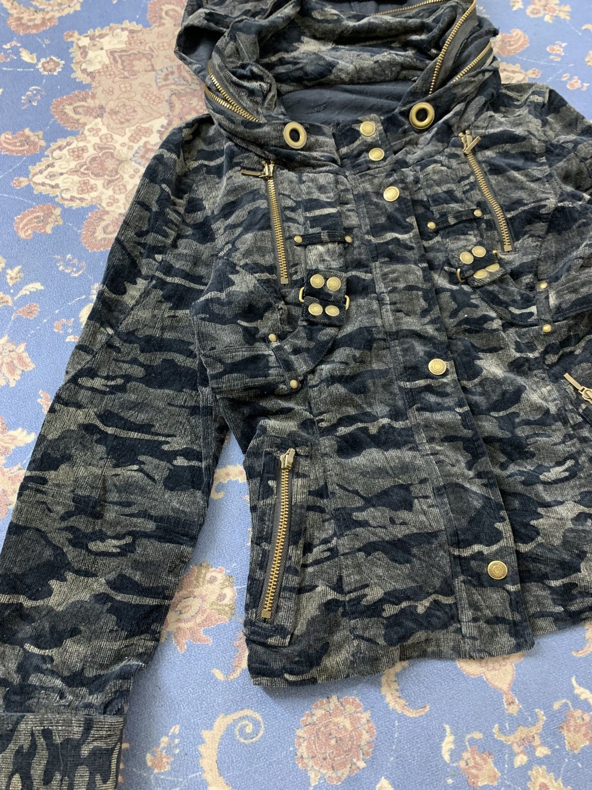 GOA Japanese Brand Fairy Bono Camo Corduroy Cropped Jacket Size US S / EU 44-46 / 1 - 4 Thumbnail