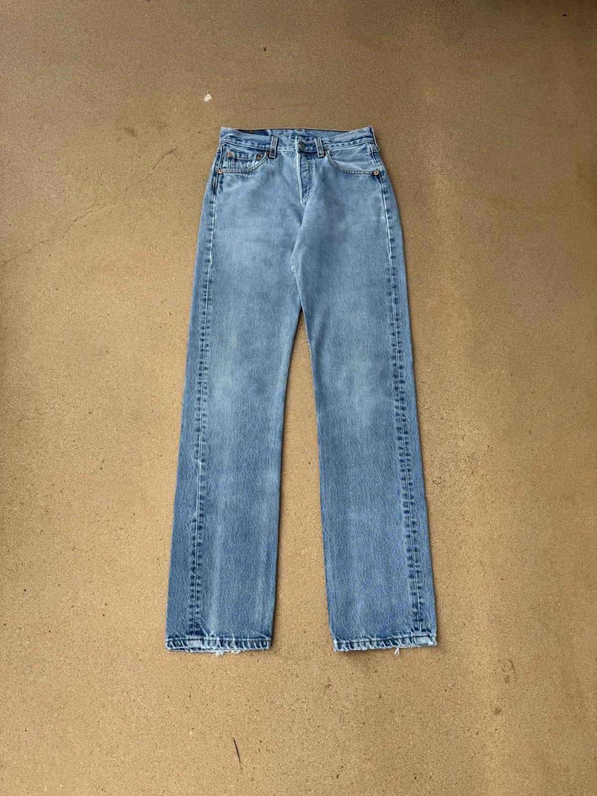 Levi's Vintage Levi’s 501xx Buttonfly Straight Faded Jeans 27x32 Size US 27 - 1 Thumbnail