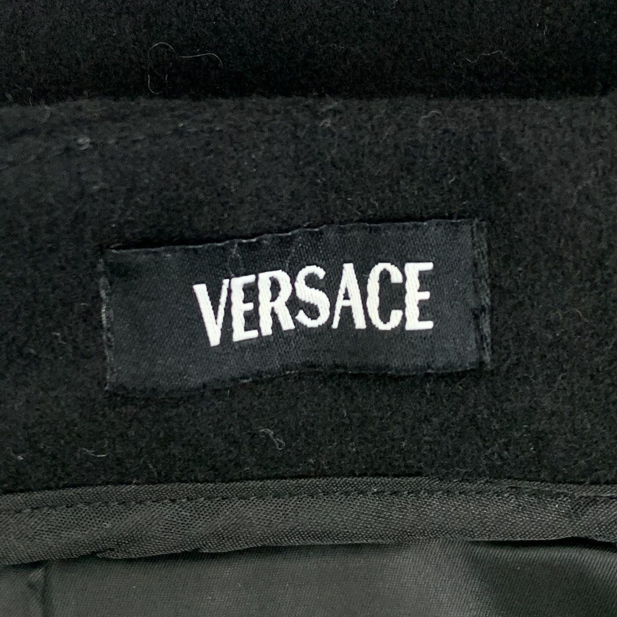 Versace Versace Black Wool Side Button Casual Skirt K26WX Size 26" / US 2 / IT 38 - 5 Thumbnail