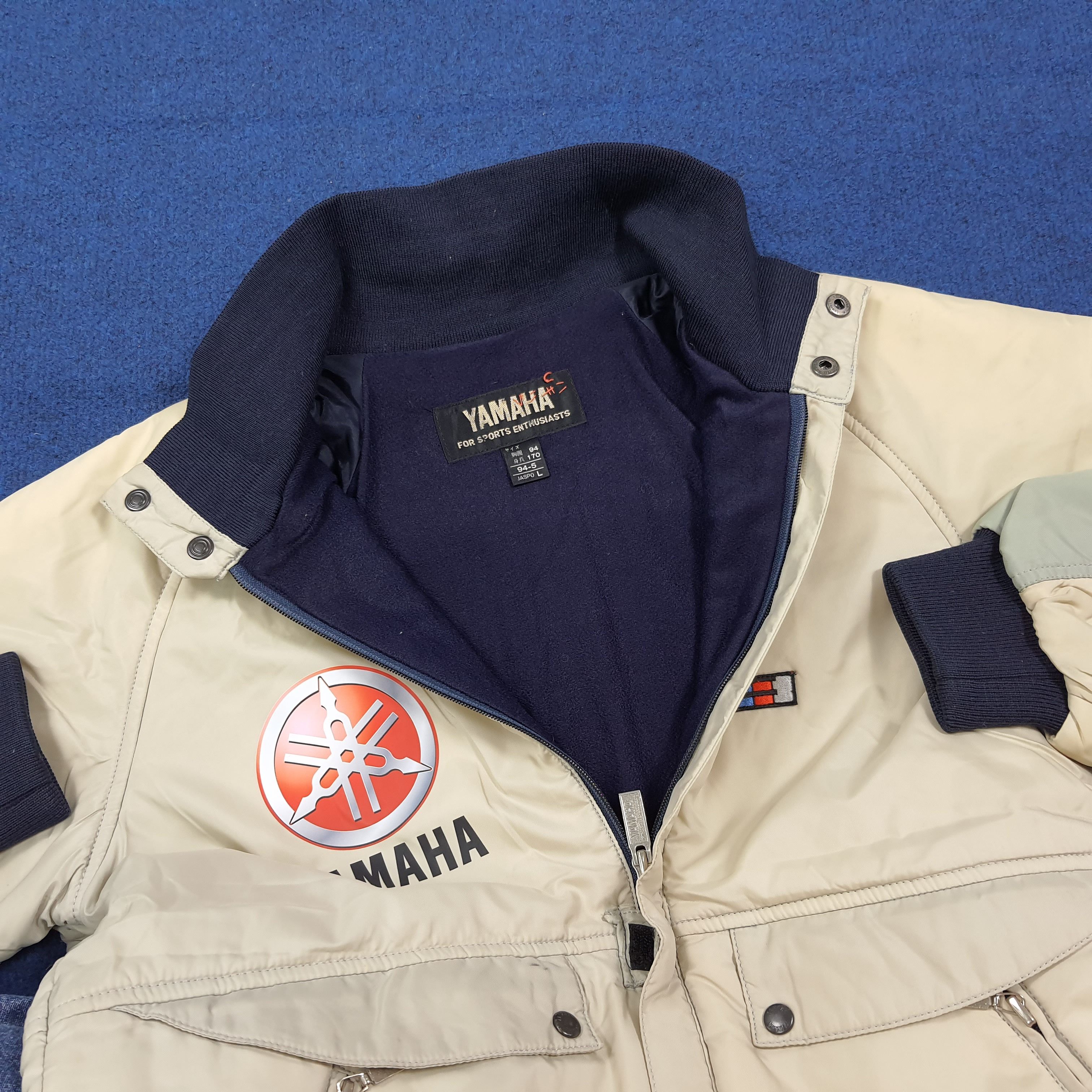 Yamaha Vintage 90s Yamaha Racing Bomber Jacket Puffer C279N26 Size US M / EU 48-50 / 2 - 7 Thumbnail